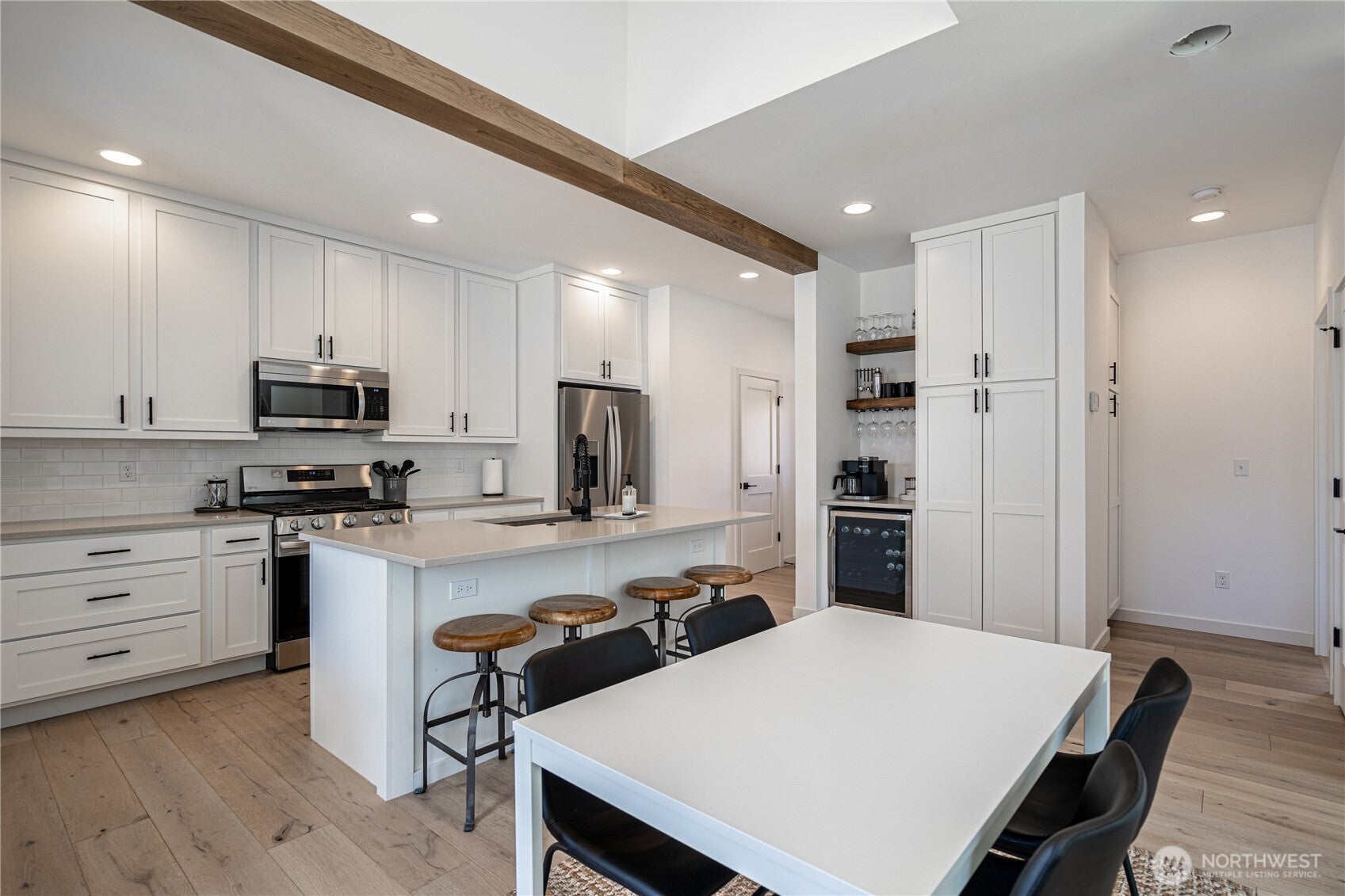 Chelan, Washington, 98816, United States, 4 Bedrooms Bedrooms, ,3 BathroomsBathrooms,Residential,For Sale,1778943