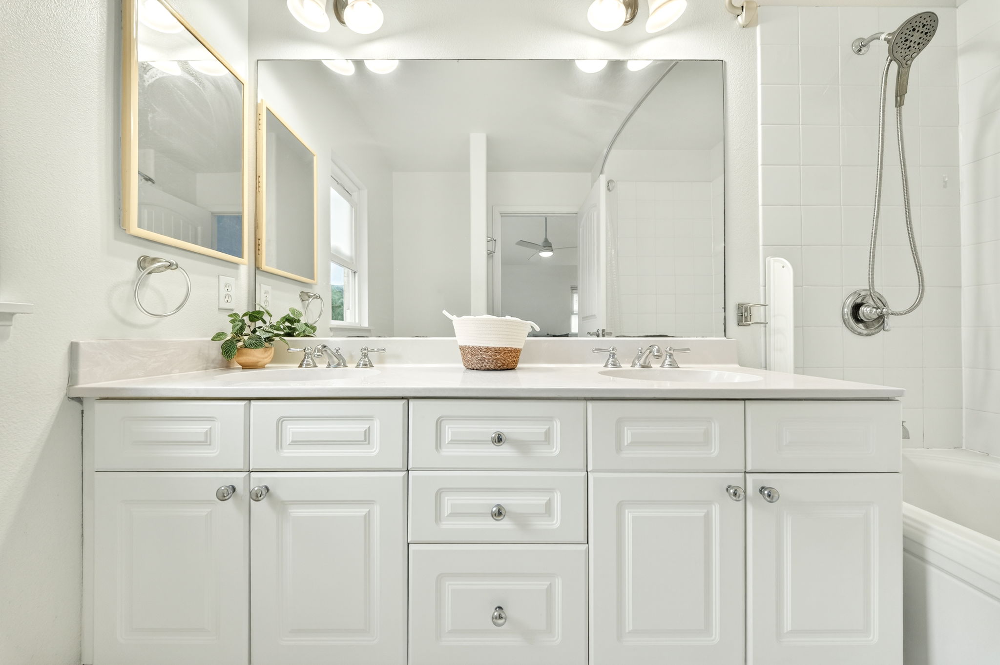 Waianae, Hawaii, 96792, United States, 3 Bedrooms Bedrooms, ,2 BathroomsBathrooms,Residential,For Sale,2006597