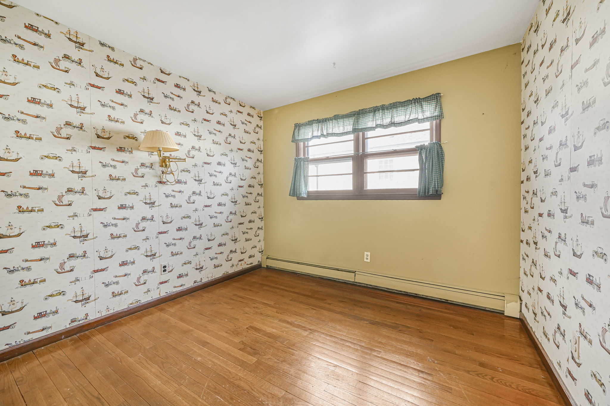 Washington Township, New Jersey, 07676, United States, 8 Bedrooms Bedrooms, ,2 BathroomsBathrooms,Residential,For Sale,2005678