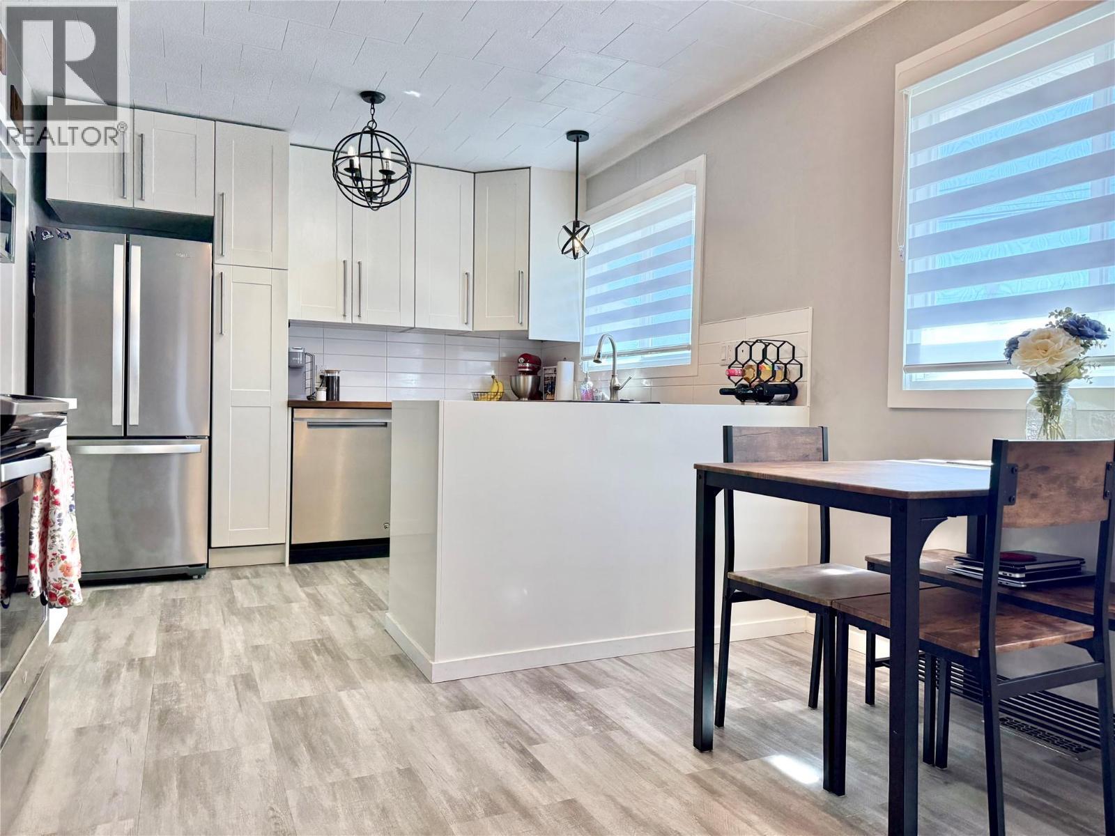 GRAND FORKS, British Columbia, V0H 1H2, CA, 4 Bedrooms Bedrooms, ,1 BathroomBathrooms,Residential,For Sale,1918245