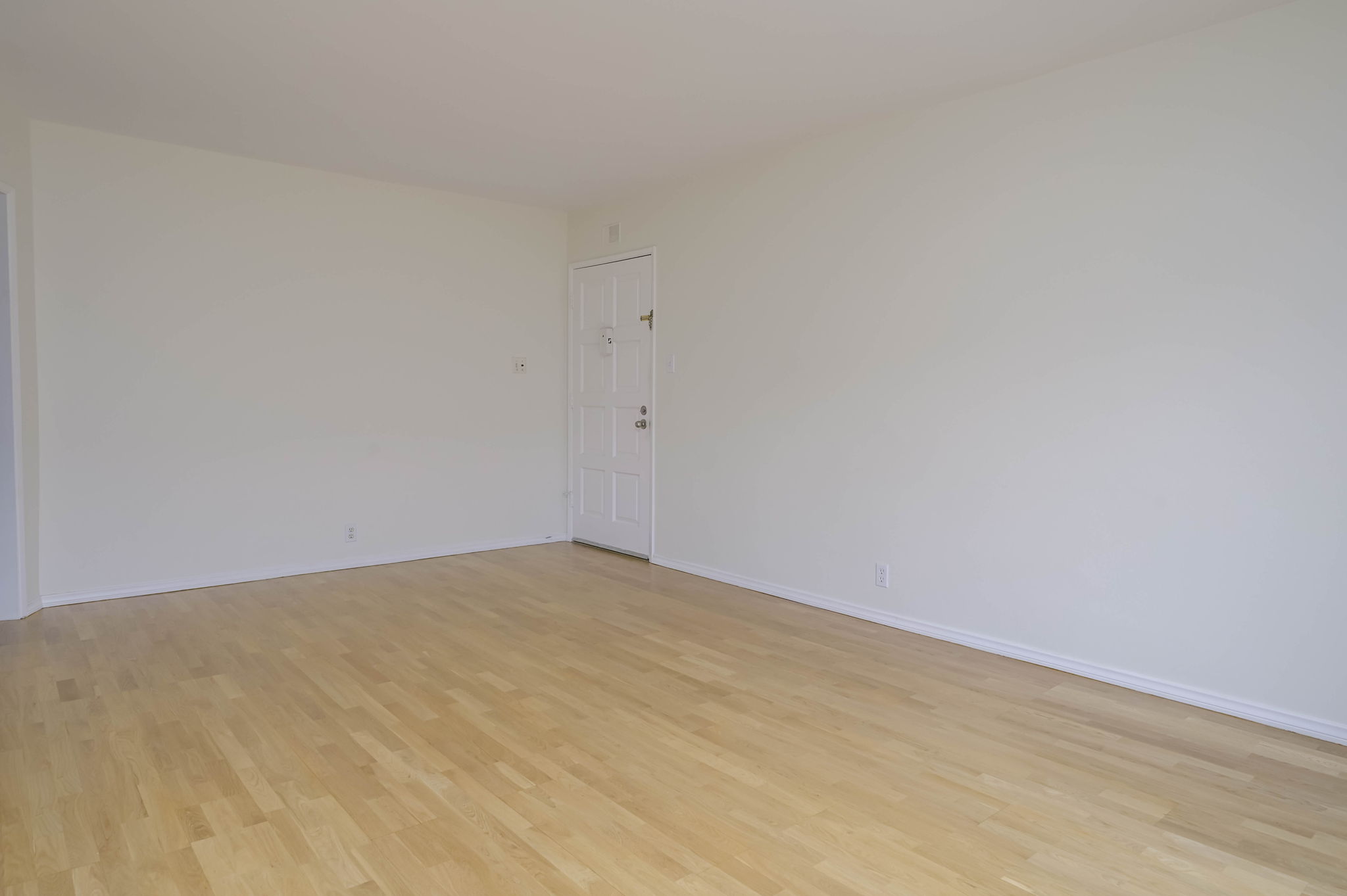 Culver City, California, 90232, United States, 2 Bedrooms Bedrooms, ,2 BathroomsBathrooms,Residential,For Sale,1921770