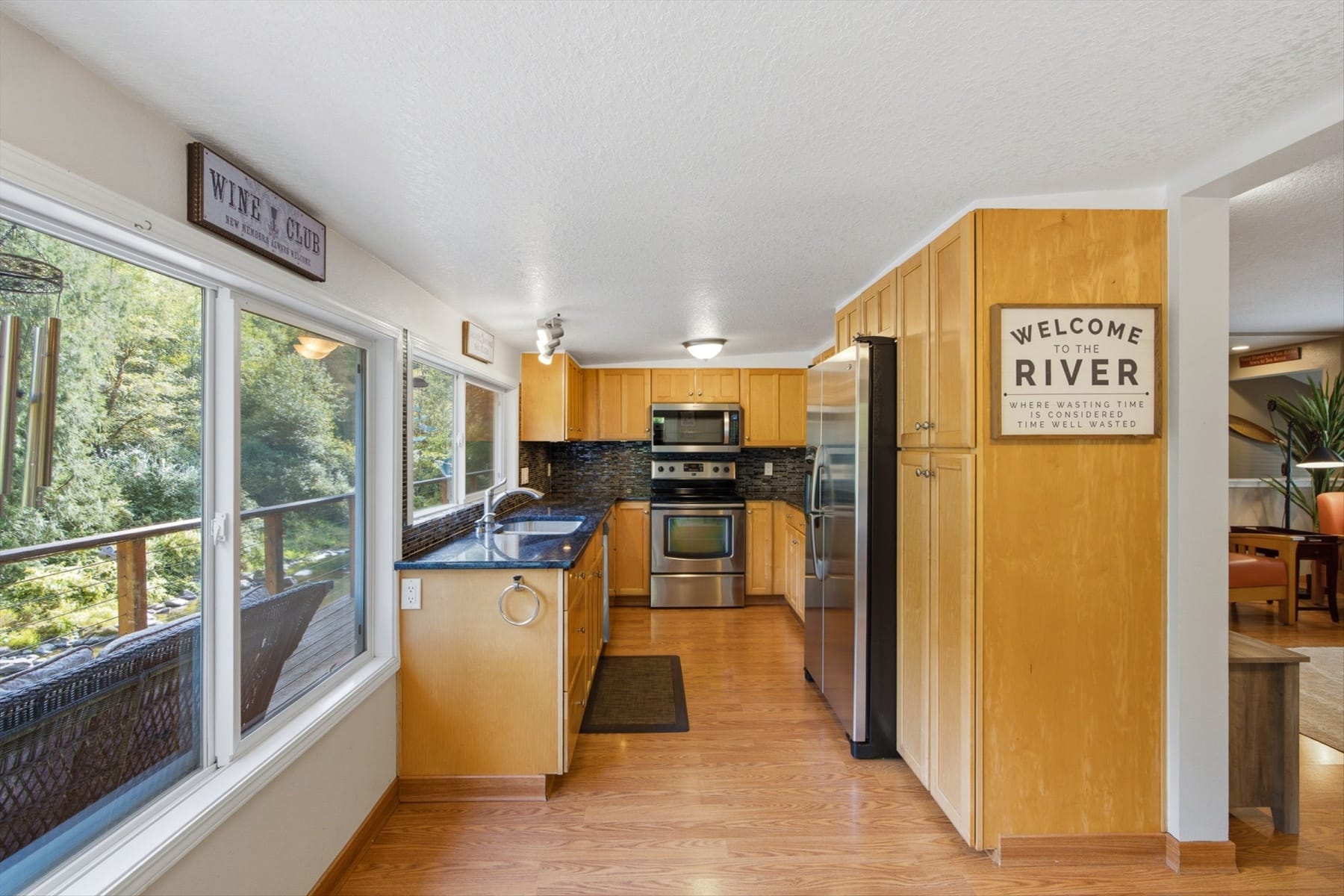  36115 NE WASHOUGAL RIVER RD Washougal, WA 98671 - 物件實景