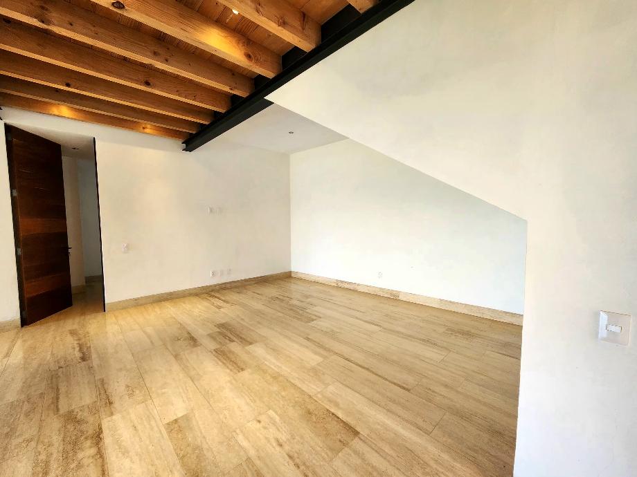 Valle de Bravo, Estado de México, 51200, Mexico, 4 Bedrooms Bedrooms, ,4 BathroomsBathrooms,Residential,For Sale,1722310