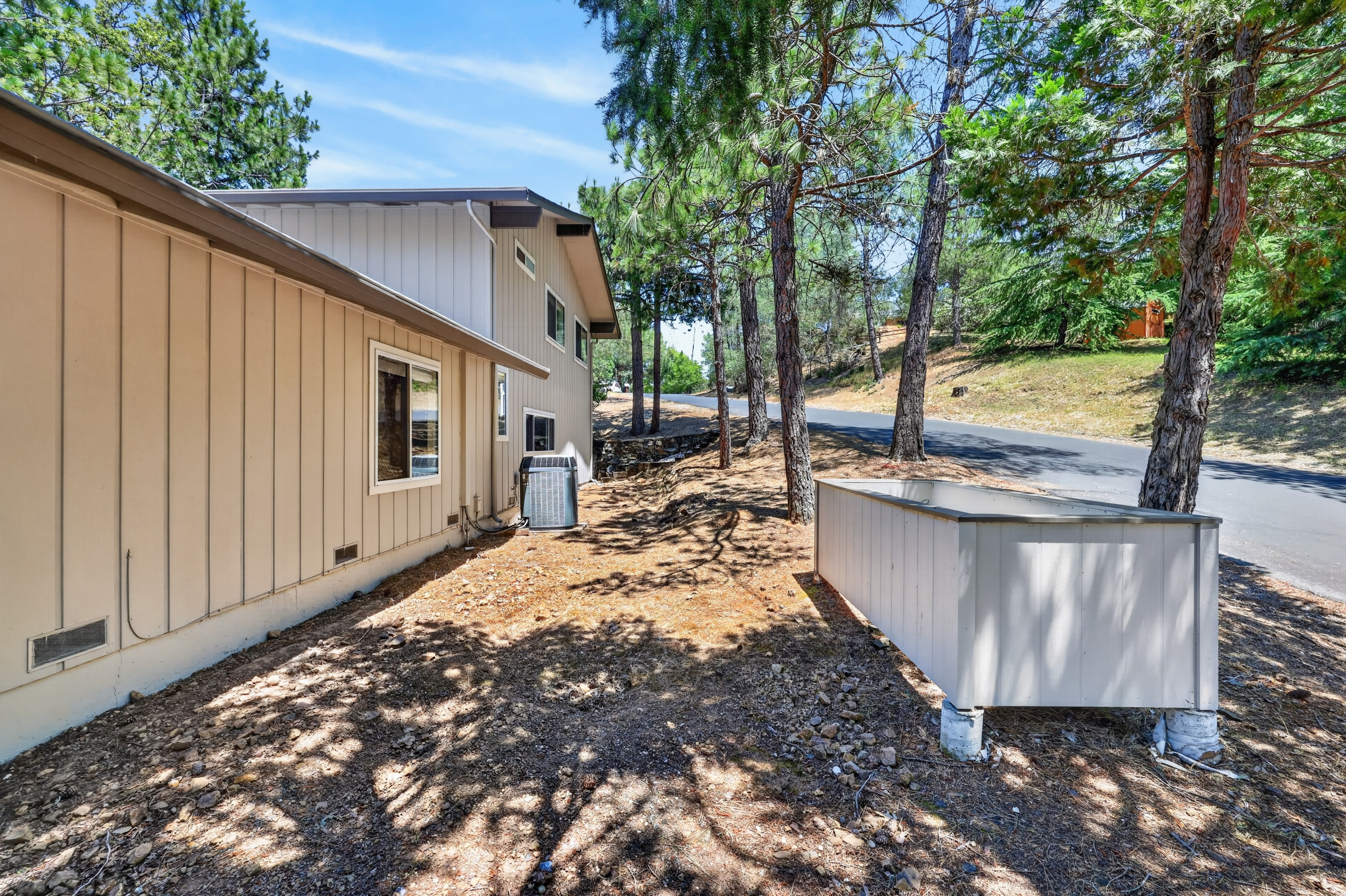  12096 Poplar Road, Auburn, CA 95602 - 物件實景