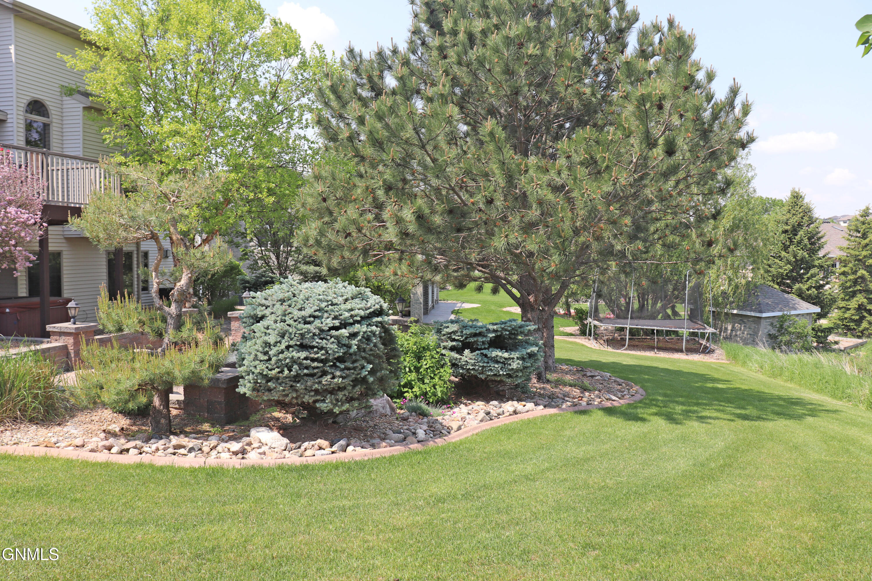 Bismarck, North Dakota, 58503, United States, 5 Bedrooms Bedrooms, ,2 BathroomsBathrooms,Residential,For Sale,2001566