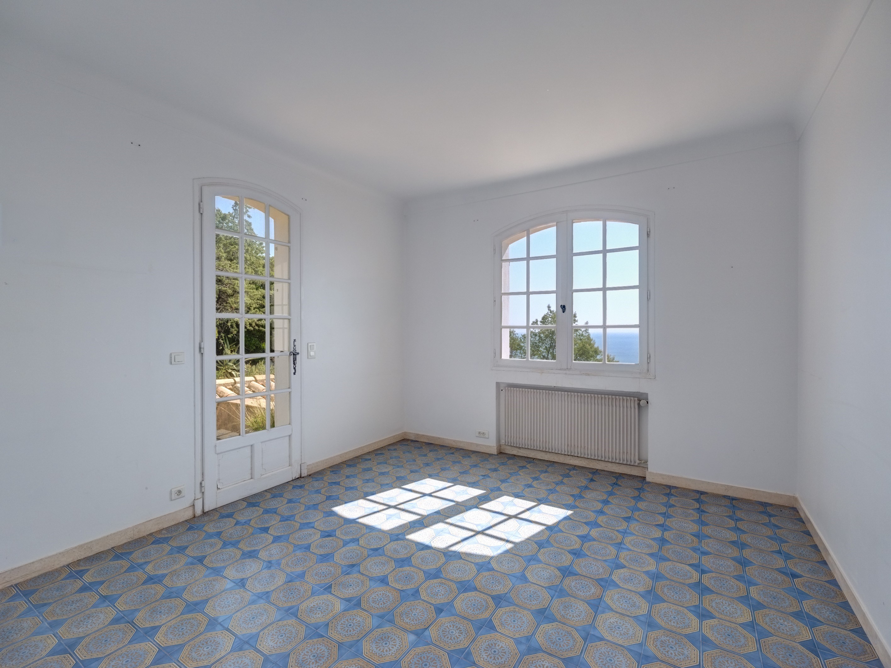  Saint-Raphaël Agay property panoramic sea view land 3100 sqm infinity pool 5 su… - 物件實景