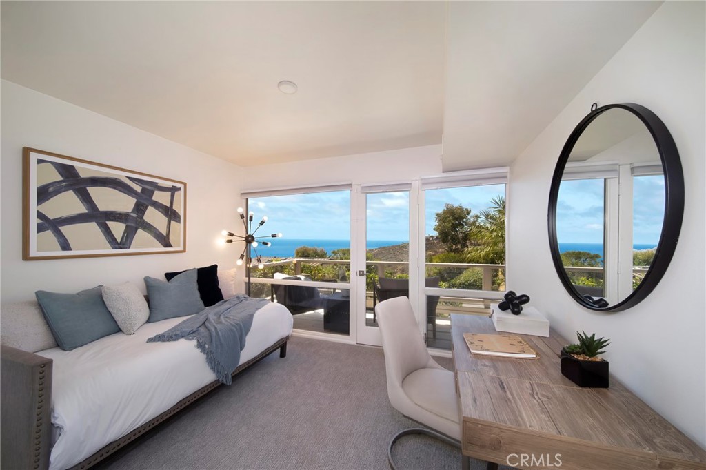 Laguna Beach, California, 92651, United States, 3 Bedrooms Bedrooms, ,3 BathroomsBathrooms,Residential,For Sale,1927395