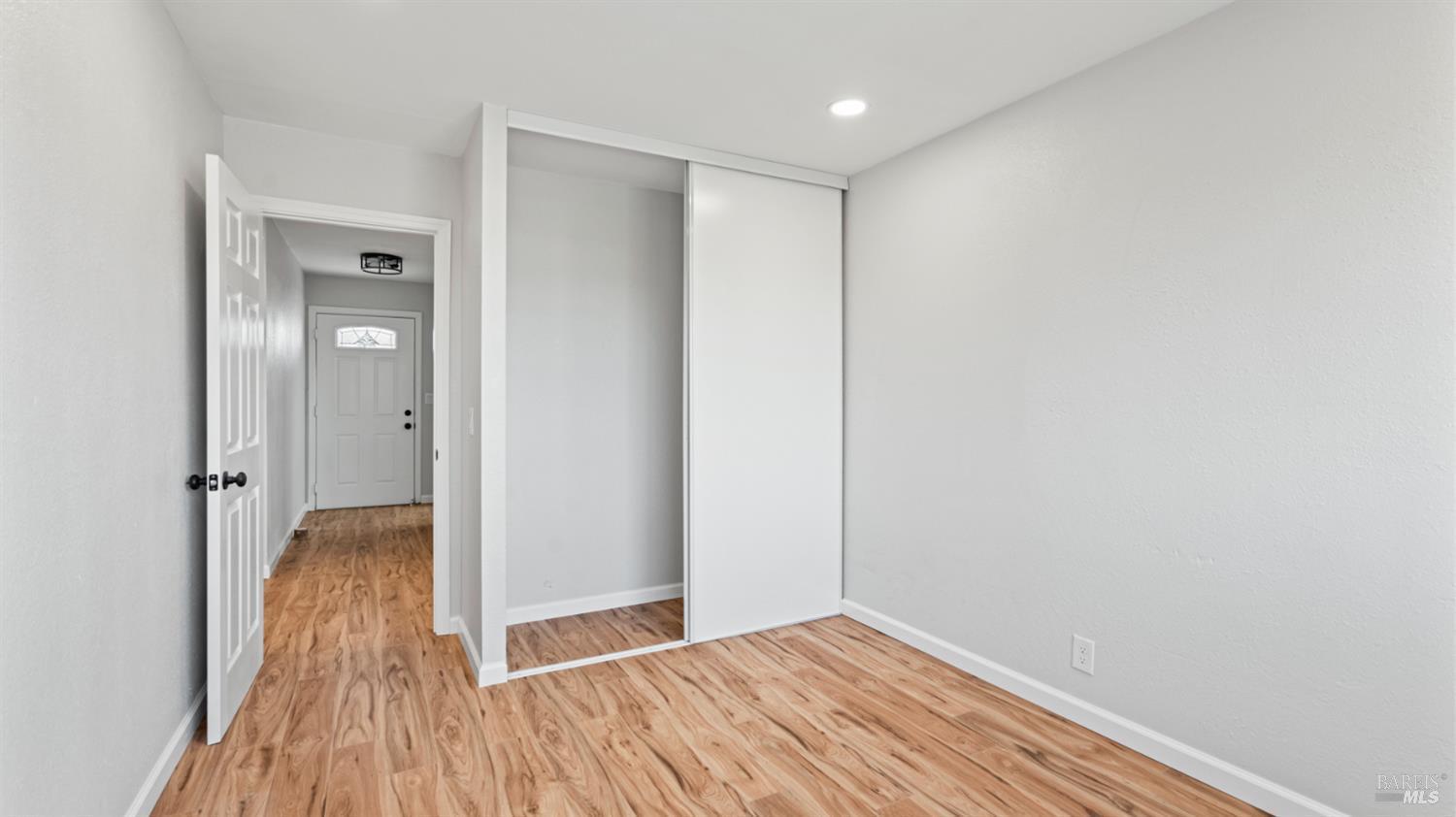 Vacaville, California, 95688, United States, 4 Bedrooms Bedrooms, ,2 BathroomsBathrooms,Residential,For Sale,2008554