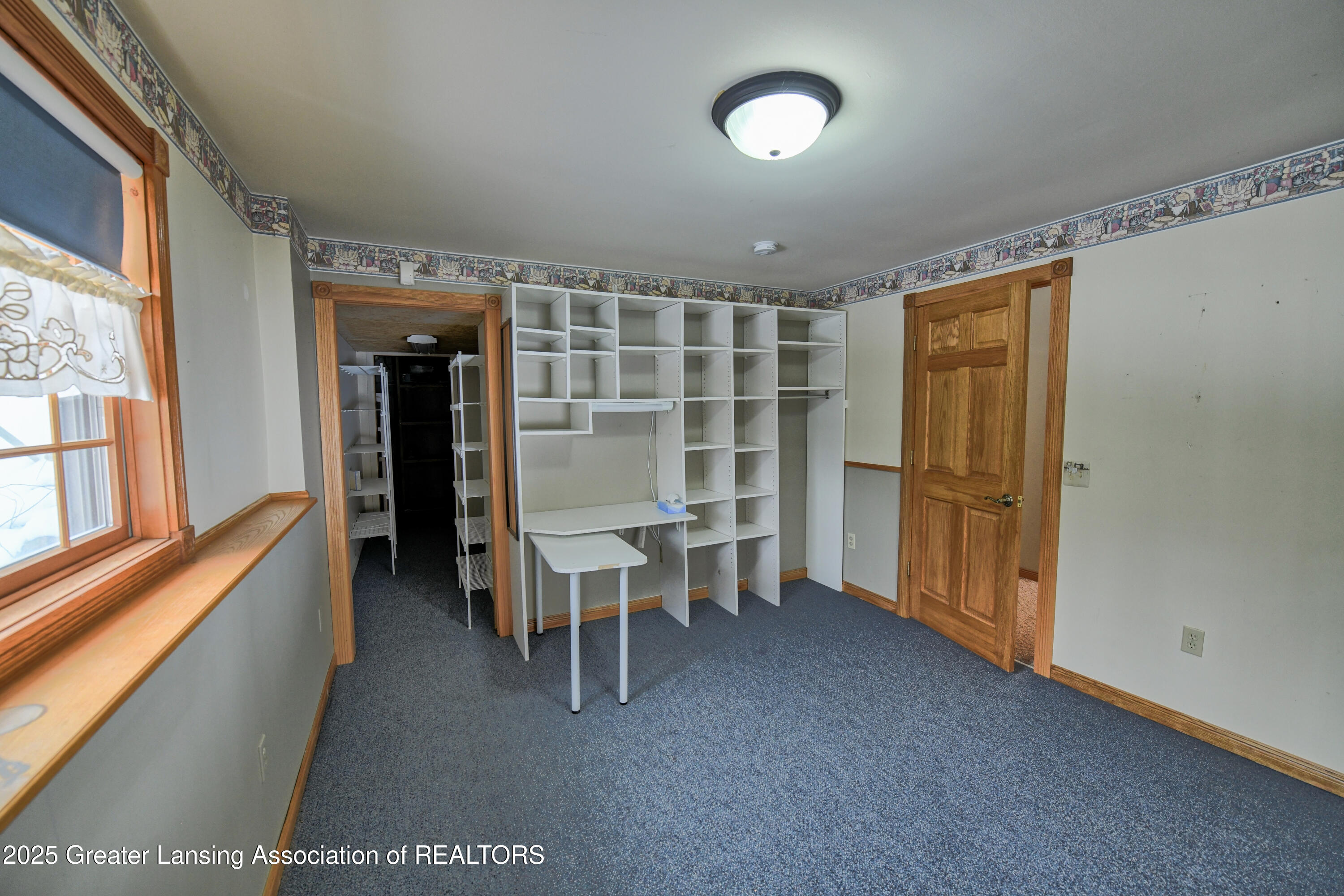 Portland, Michigan, 48875, United States, 5 Bedrooms Bedrooms, ,4 BathroomsBathrooms,Residential,For Sale,2031480