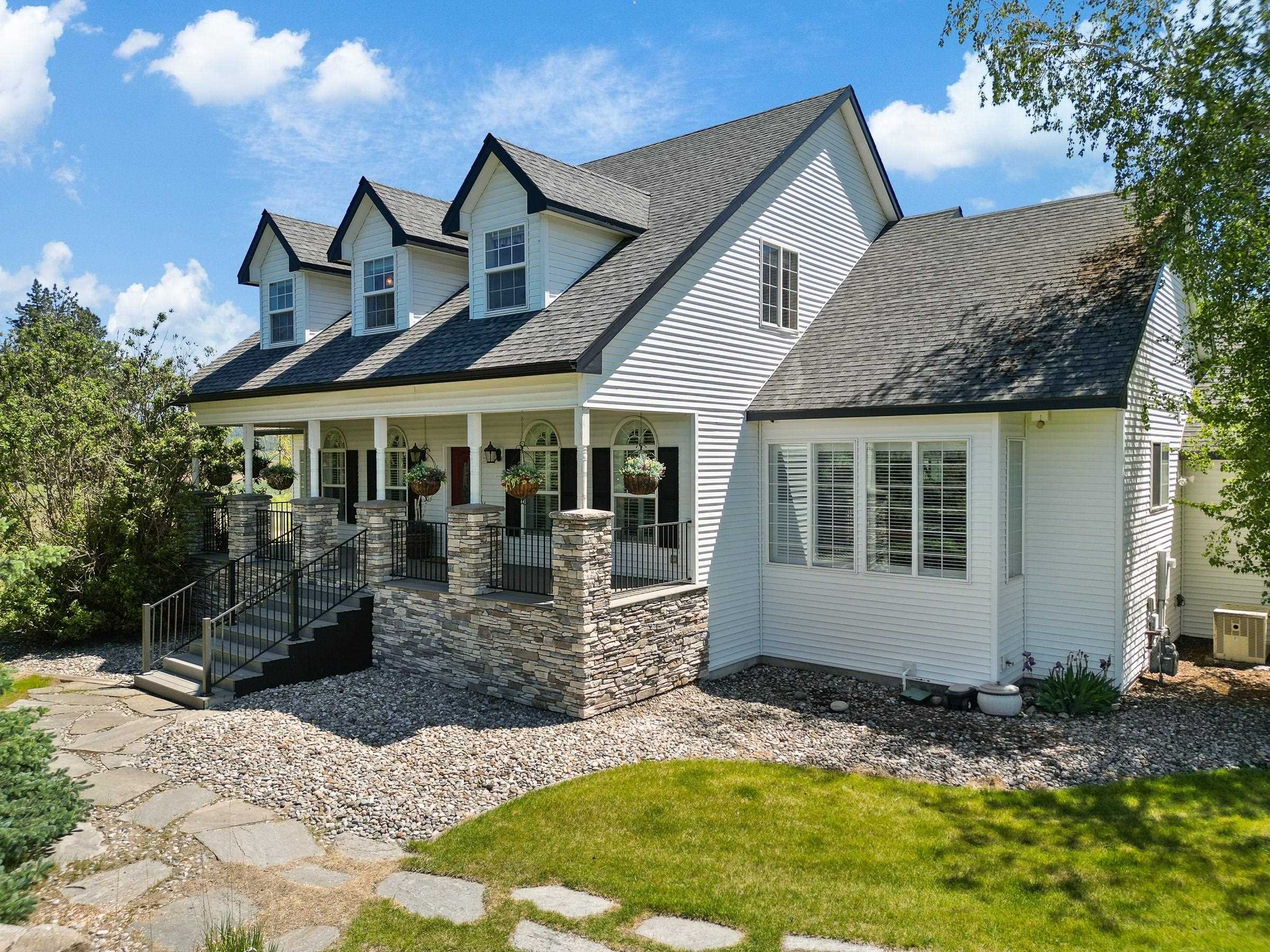 Mead, Washington, 99021, United States, 5 Bedrooms Bedrooms, ,5 BathroomsBathrooms,Residential,For Sale,1838740
