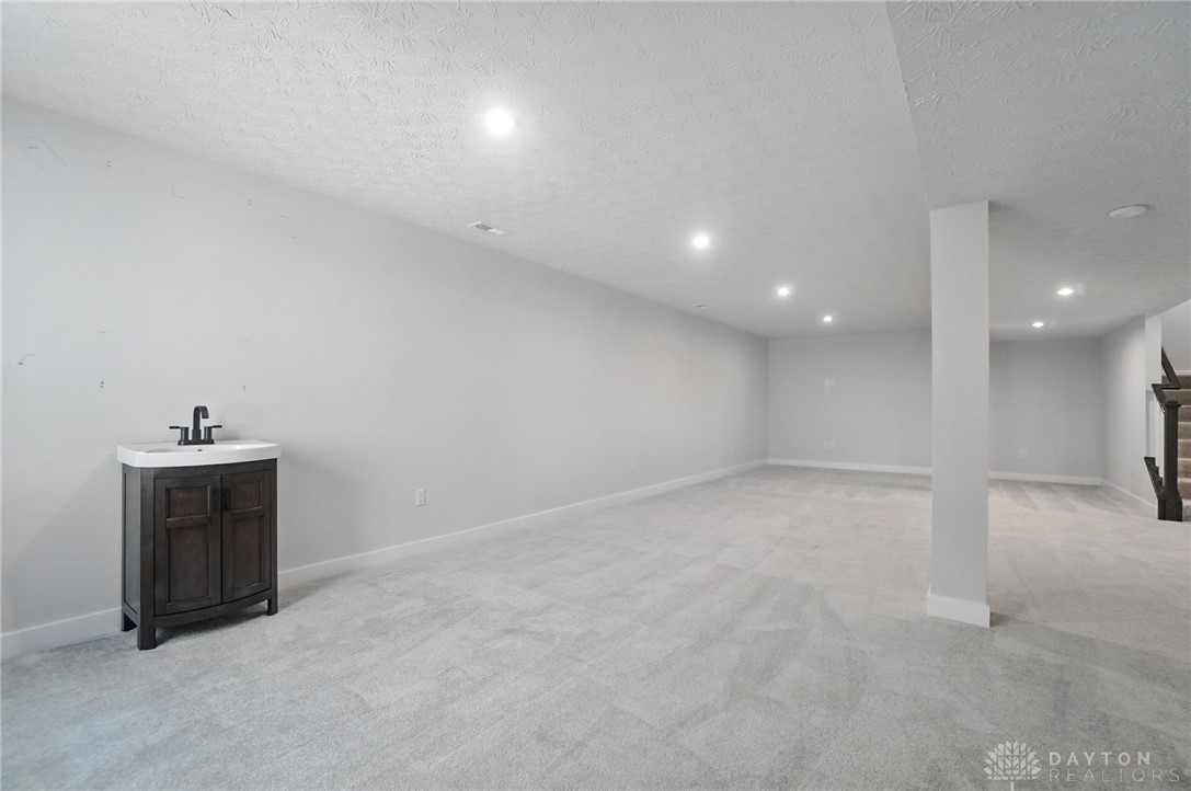 Xenia, Ohio, 45385, United States, 3 Bedrooms Bedrooms, ,4 BathroomsBathrooms,Residential,For Sale,1917092