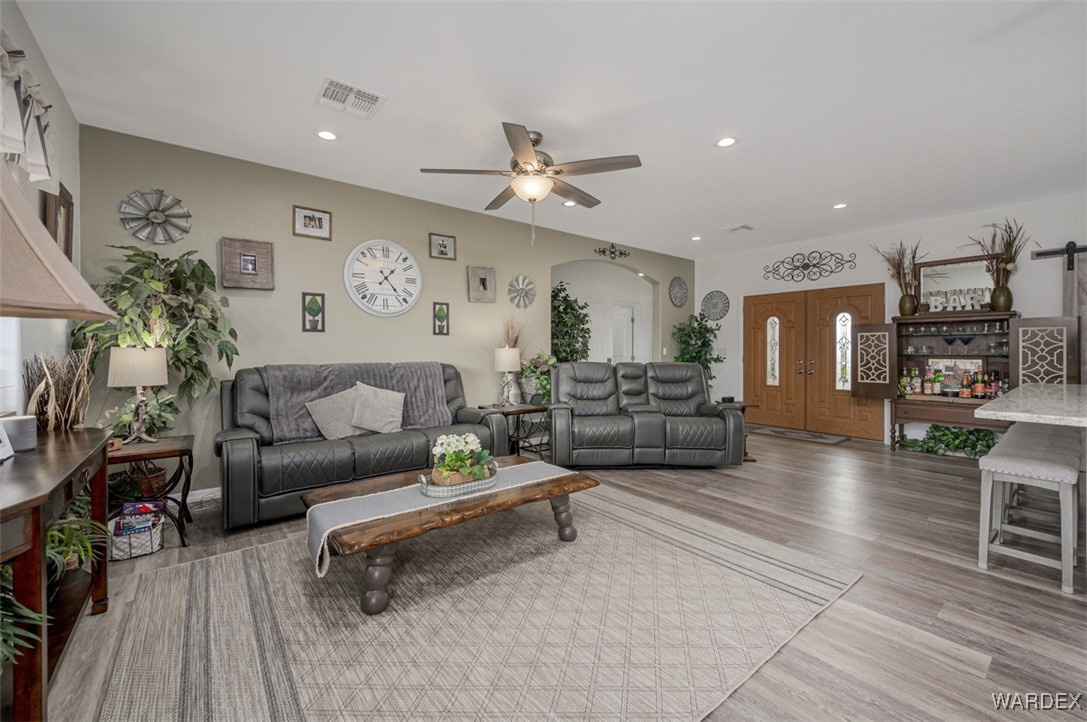 Bullhead City, Arizona, 86442, United States, 2 Bedrooms Bedrooms, ,Residential,For Sale,1912692