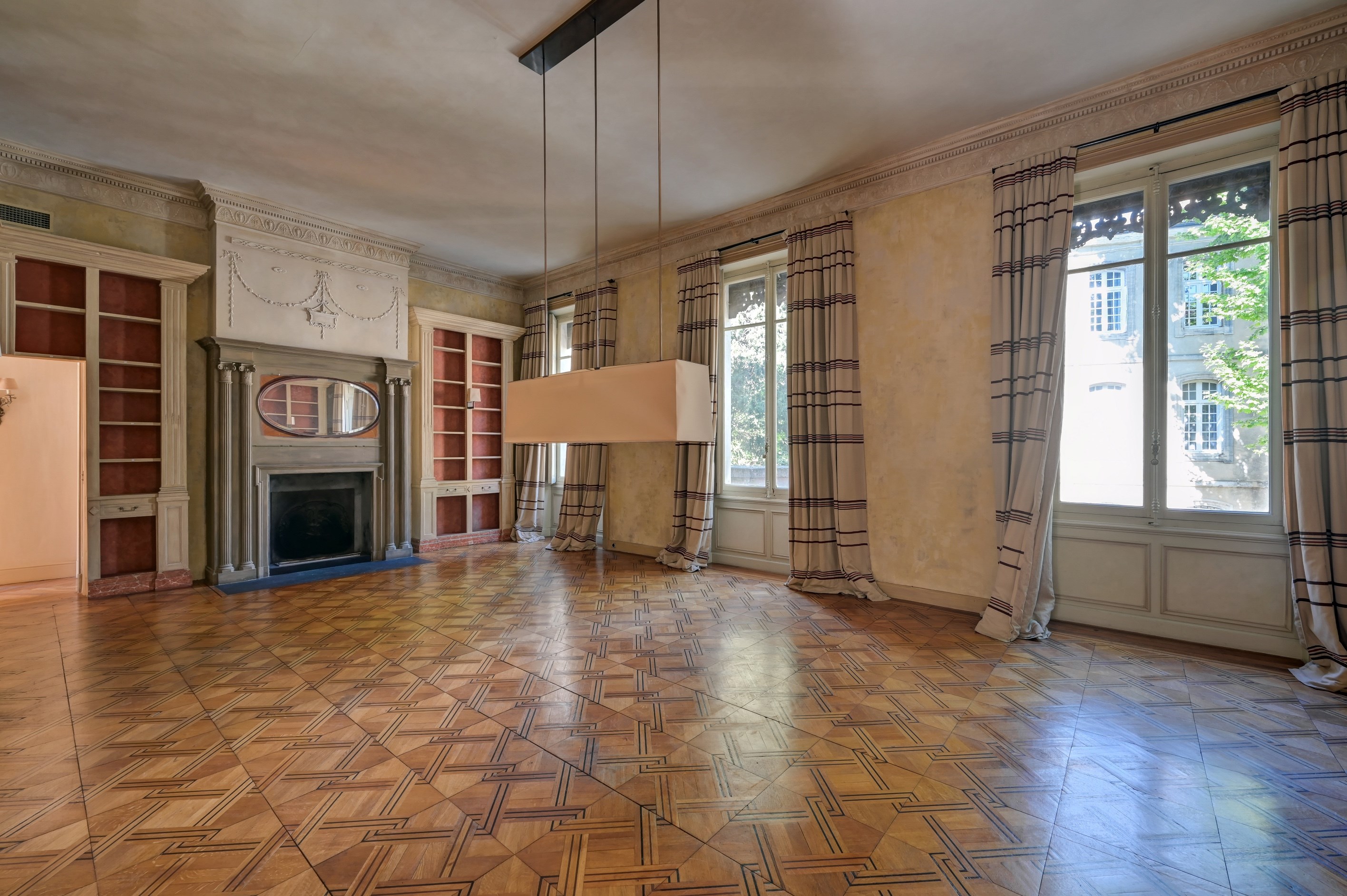  Exceptional 19th-century private mansion with interior courtyard, in the heart … - 物件實景