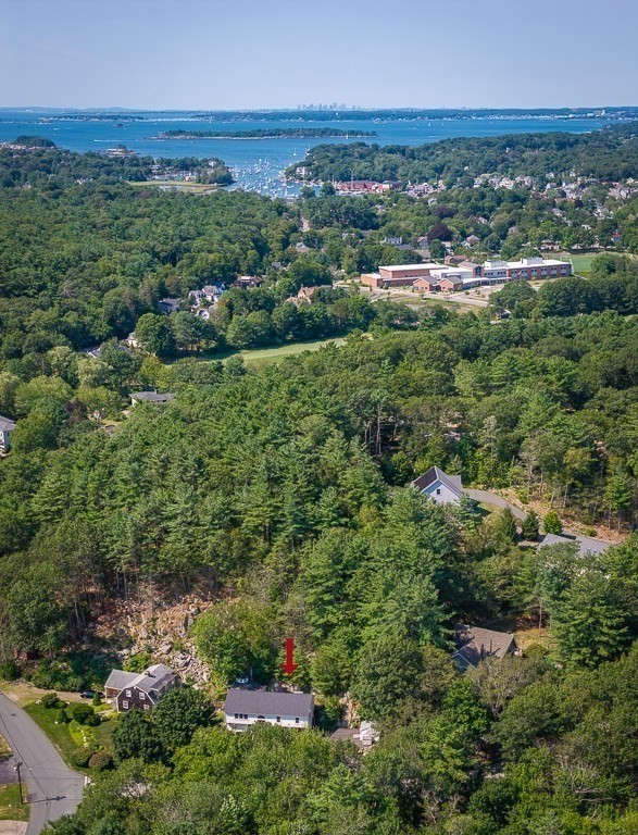 Manchester, Massachusetts, 01944, United States, 4 Bedrooms Bedrooms, ,3 BathroomsBathrooms,Residential,For Sale,1938822