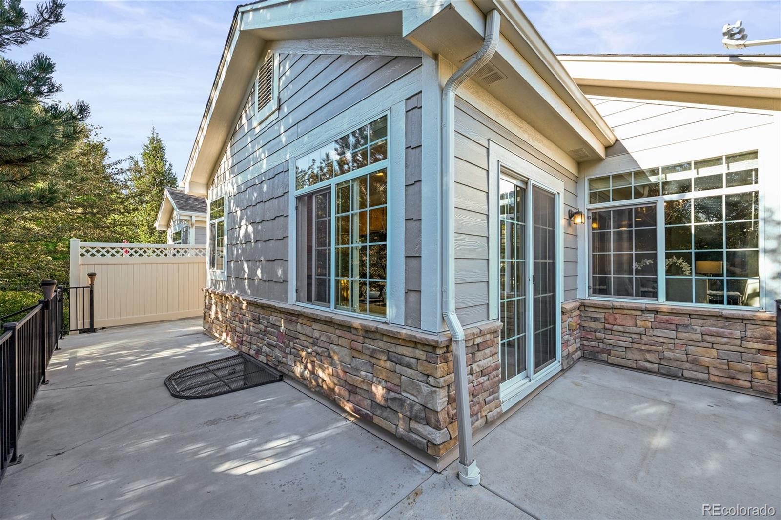 Broomfield, Colorado, 80023, United States, 4 Bedrooms Bedrooms, ,2 BathroomsBathrooms,Residential,For Sale,1959332