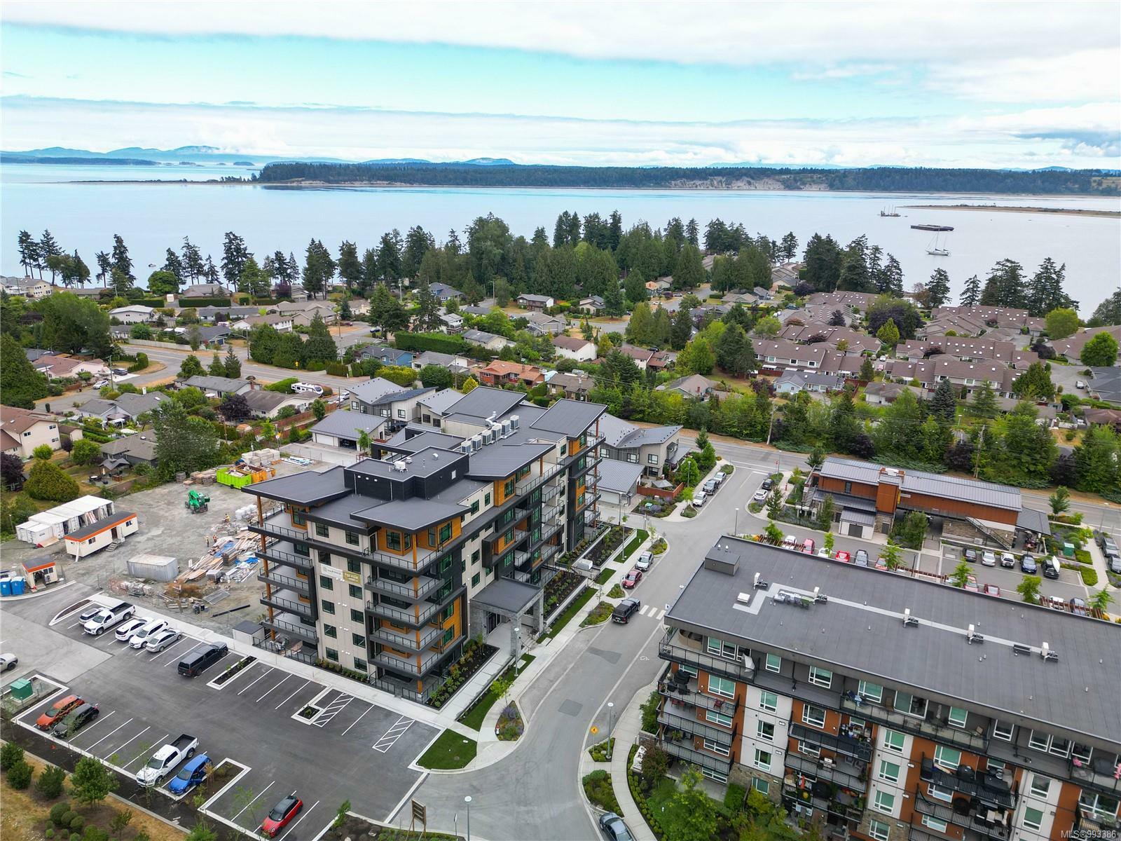 CENTRAL SAANICH, British Columbia, V8M 0B9, CA, 1 Bedroom Bedrooms, ,Residential,For Sale,1891778