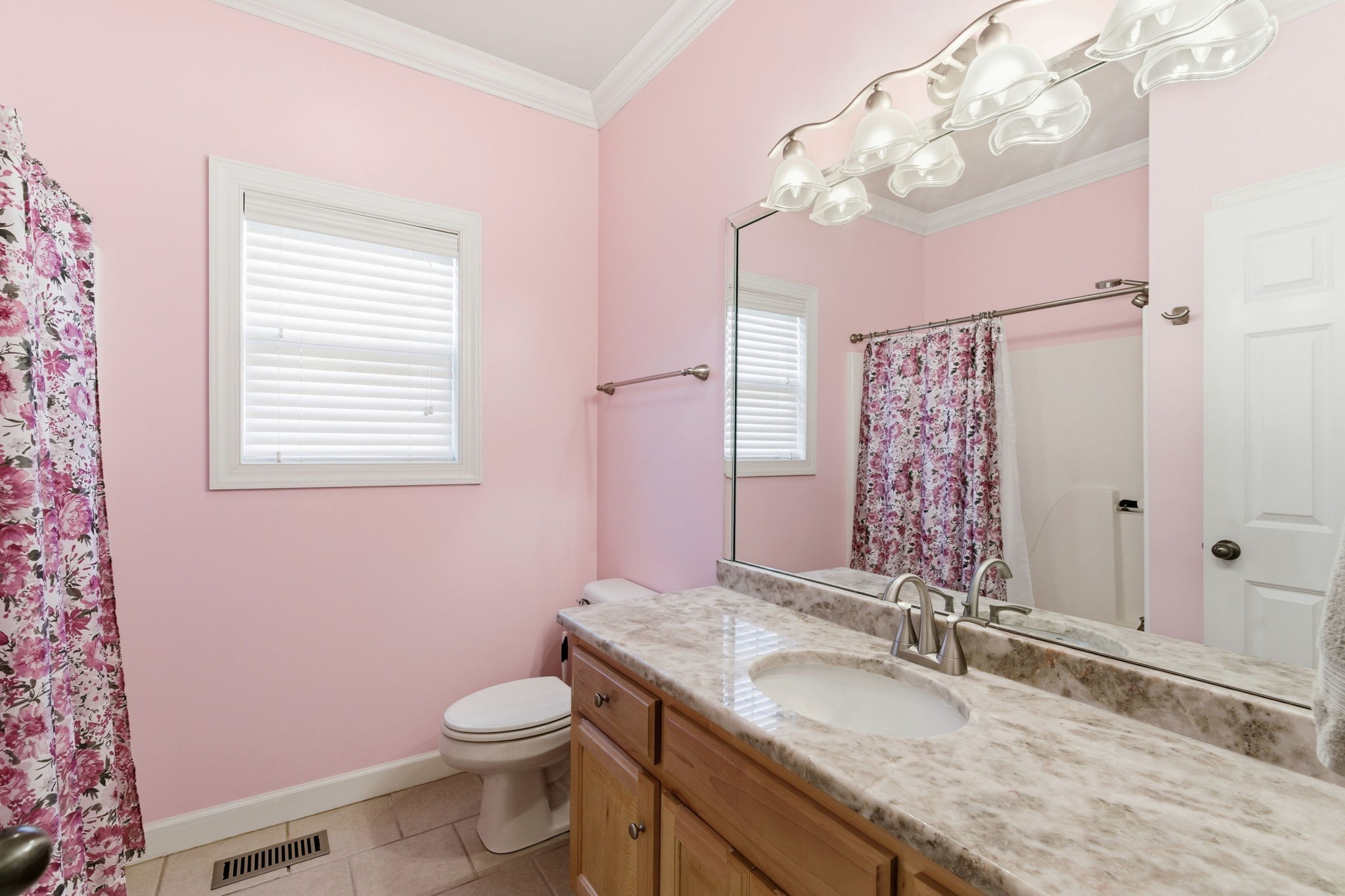  650 Bonita Pkwy S, Hendersonville, TN, 37075 - 物件實景