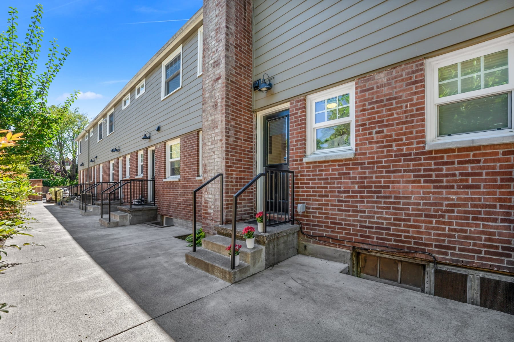  2555 NW SAVIER ST #9 Portland, OR 97210 - 物件實景