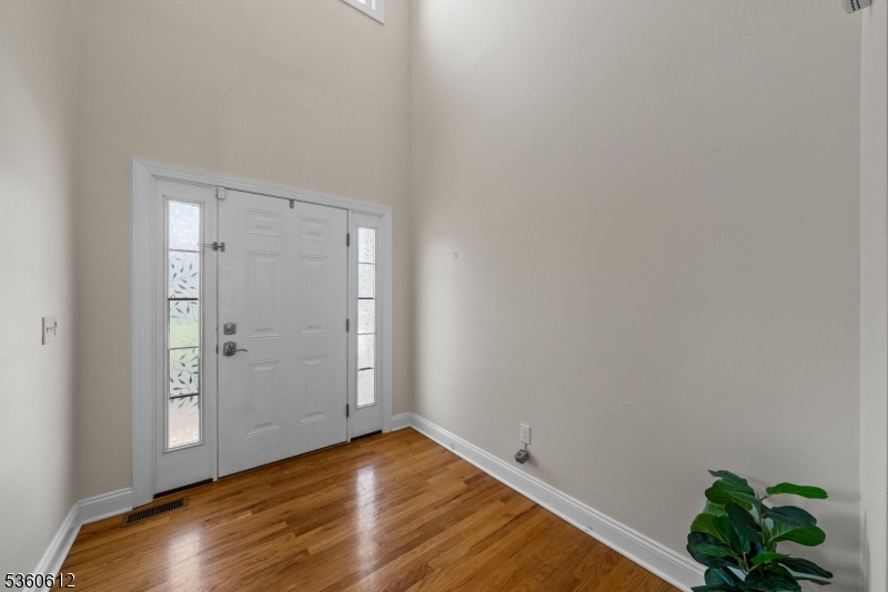 Bridgewater Twp., New Jersey, 08807, United States, 4 Bedrooms Bedrooms, ,4 BathroomsBathrooms,Residential,For Sale,1838632