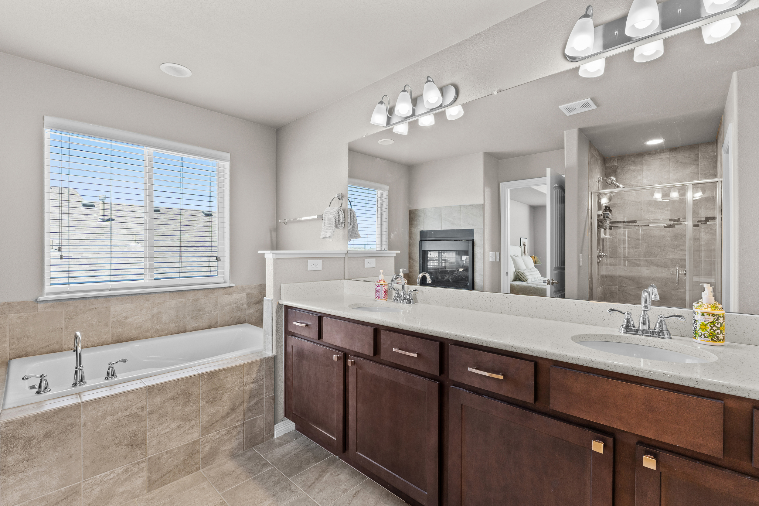  1430 Larimer Ridge Pkwy, Timnath, CO, 80547 - 物件實景