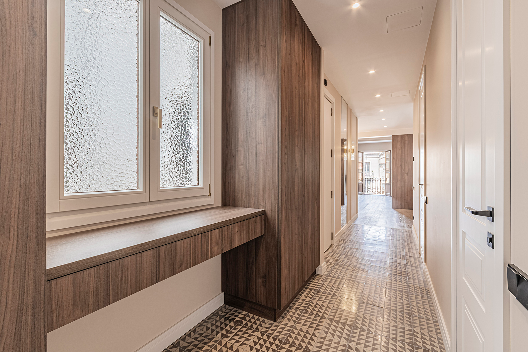 Renovated gem in the Quadrat d