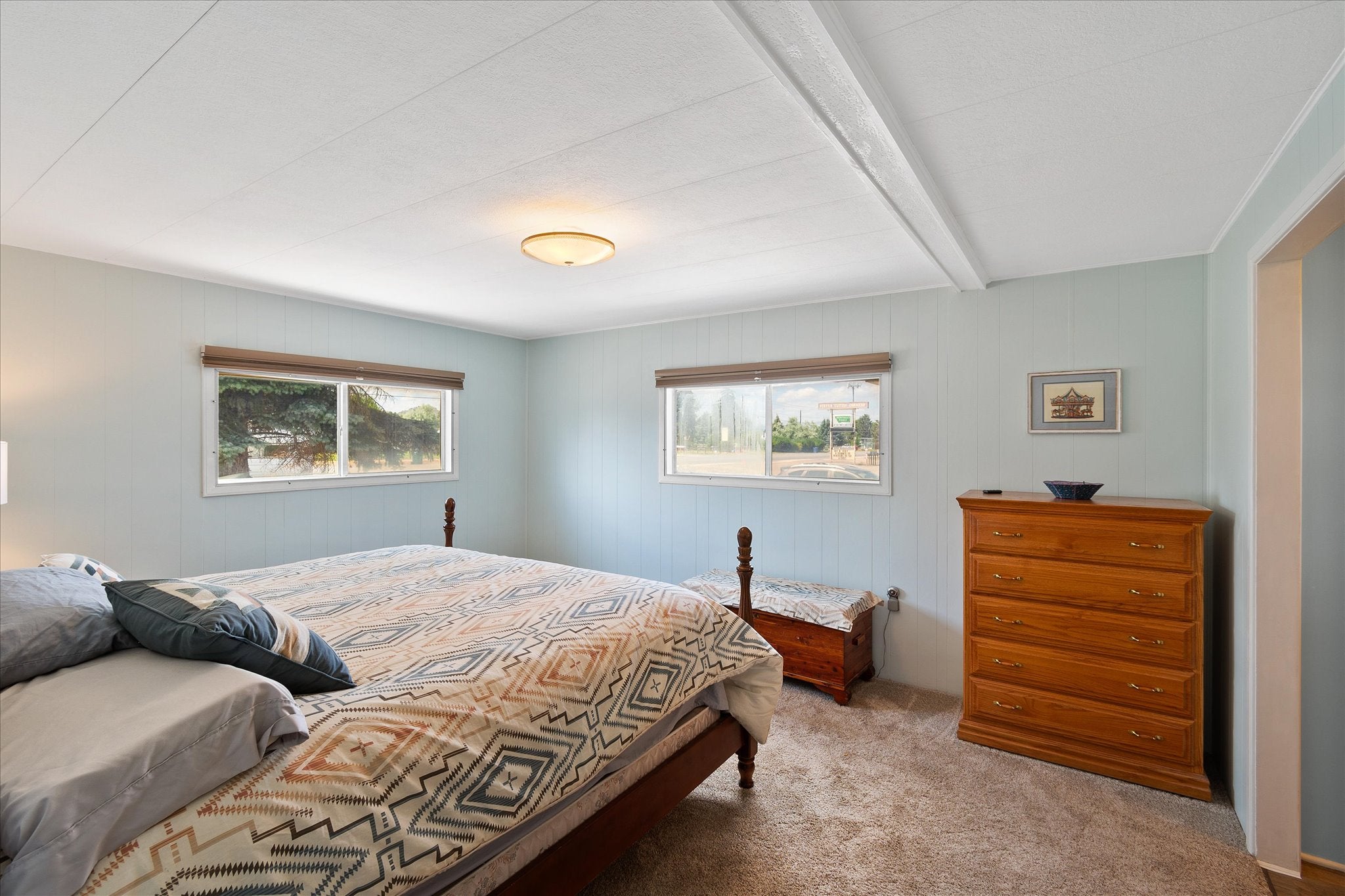 Helena, Montana, 59602, United States, 3 Bedrooms Bedrooms, ,2 BathroomsBathrooms,Residential,For Sale,1898450