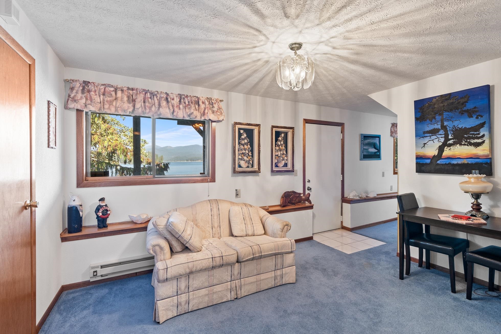 Newman Lake, Washington, 99025, United States, 3 Bedrooms Bedrooms, ,1 BathroomBathrooms,Residential,For Sale,1979183