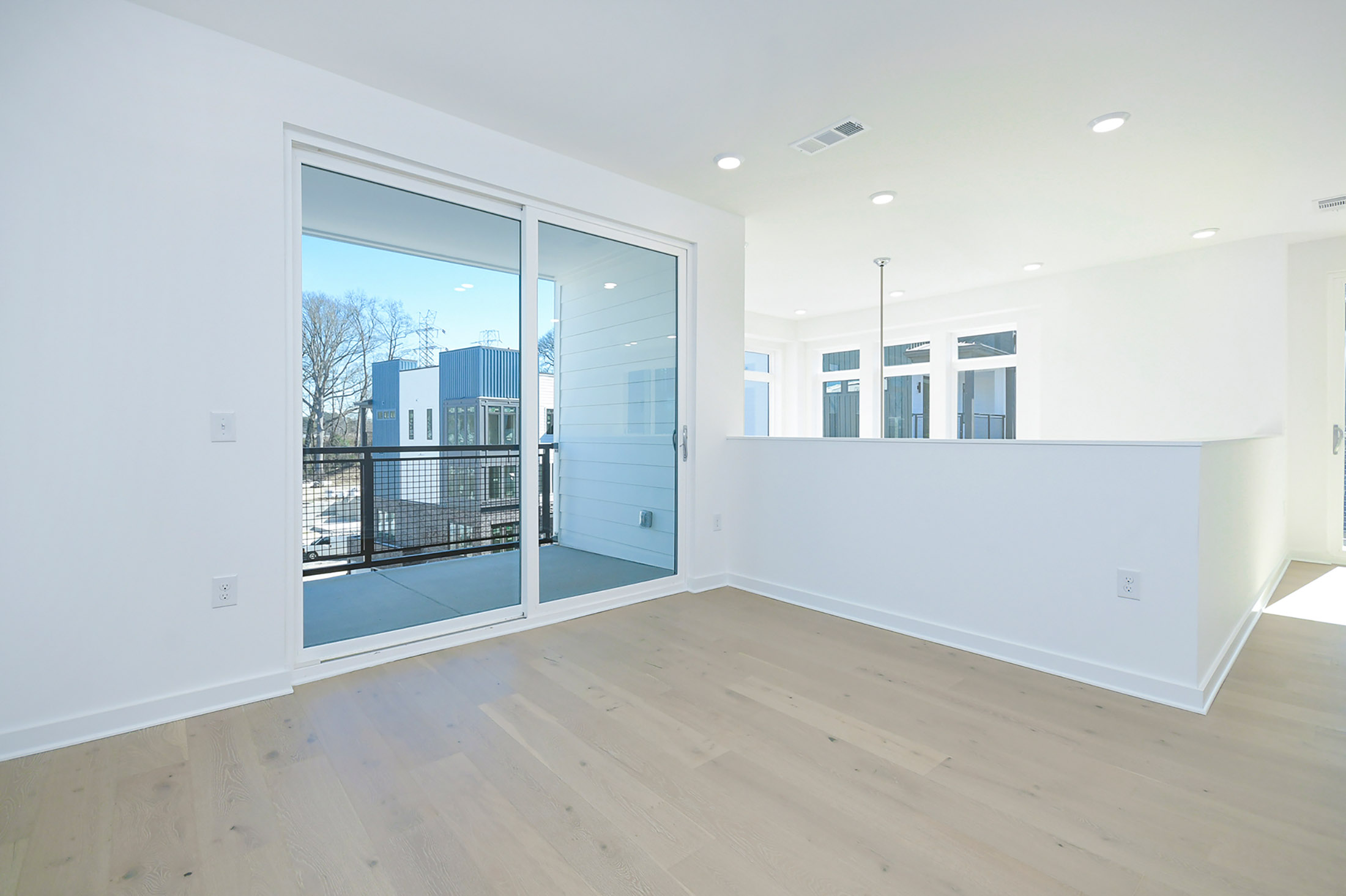  modern luxury in the heart of grant  park - 物件實景