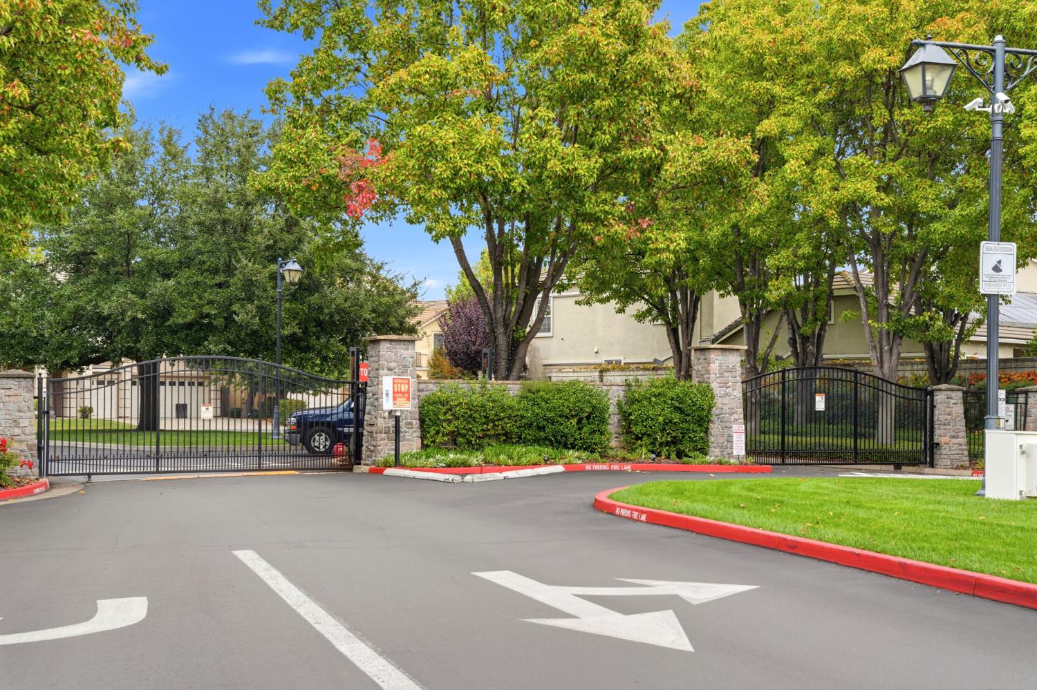 Stockton, California, 95209, United States, 4 Bedrooms Bedrooms, ,3 BathroomsBathrooms,Residential,For Sale,1998971