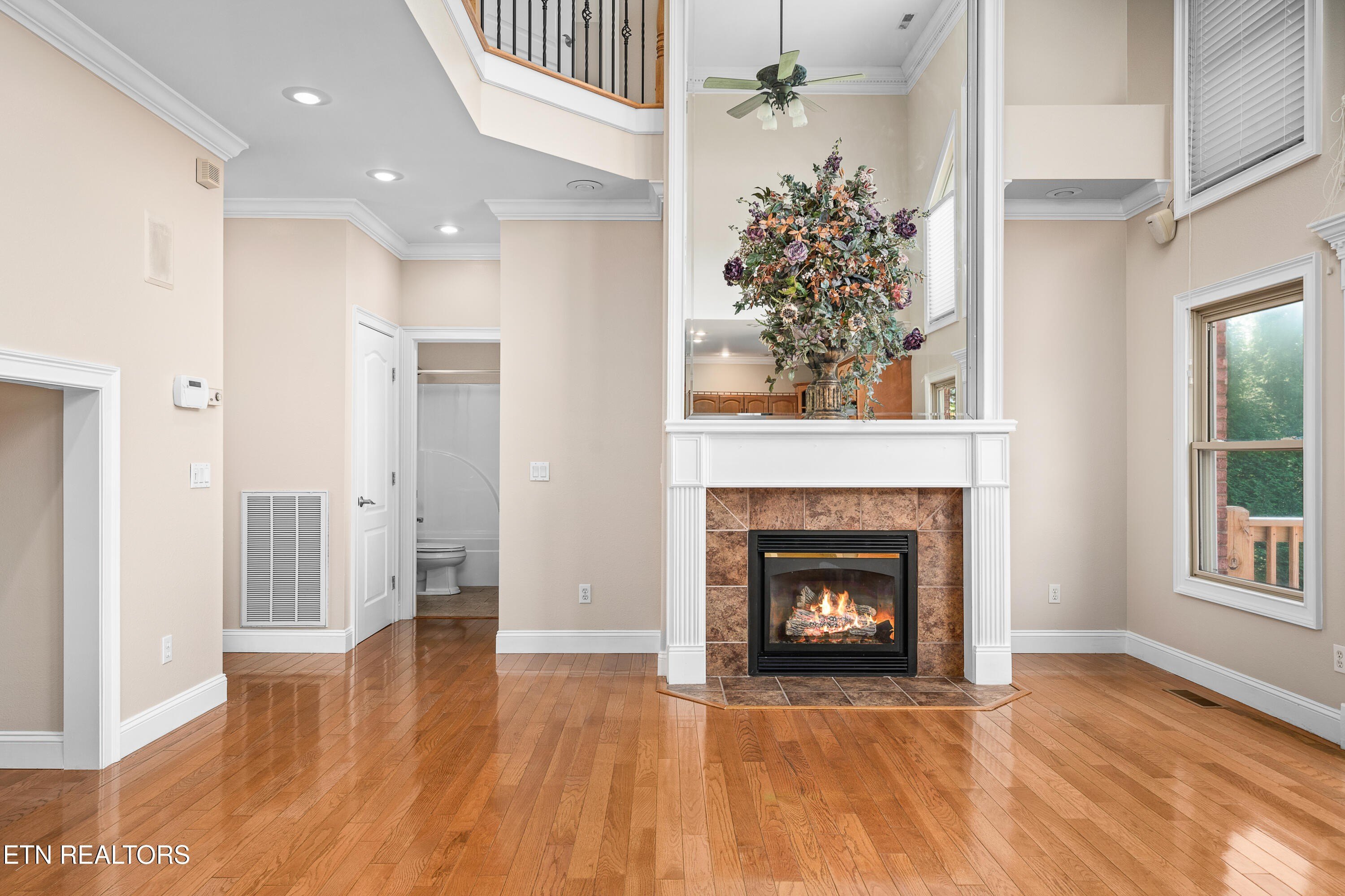 Crossville, Tennessee, 38555, United States, 5 Bedrooms Bedrooms, ,4 BathroomsBathrooms,Residential,For Sale,1990495