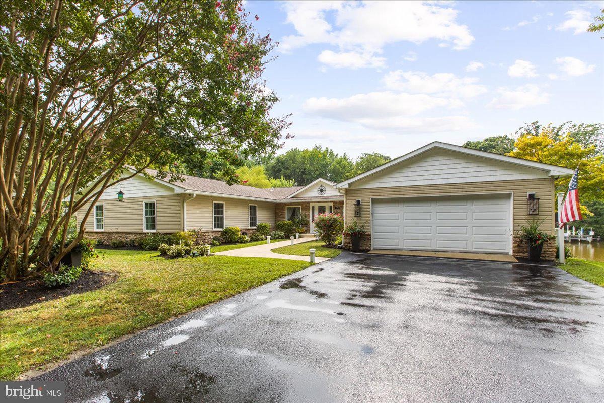 PASADENA, Maryland, 21122, United States, 4 Bedrooms Bedrooms, ,4 BathroomsBathrooms,Residential,For Sale,1979207