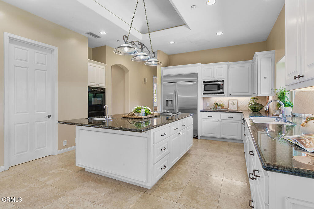 Camarillo, California, 93012, United States, 5 Bedrooms Bedrooms, ,4 BathroomsBathrooms,Residential,For Sale,1885935