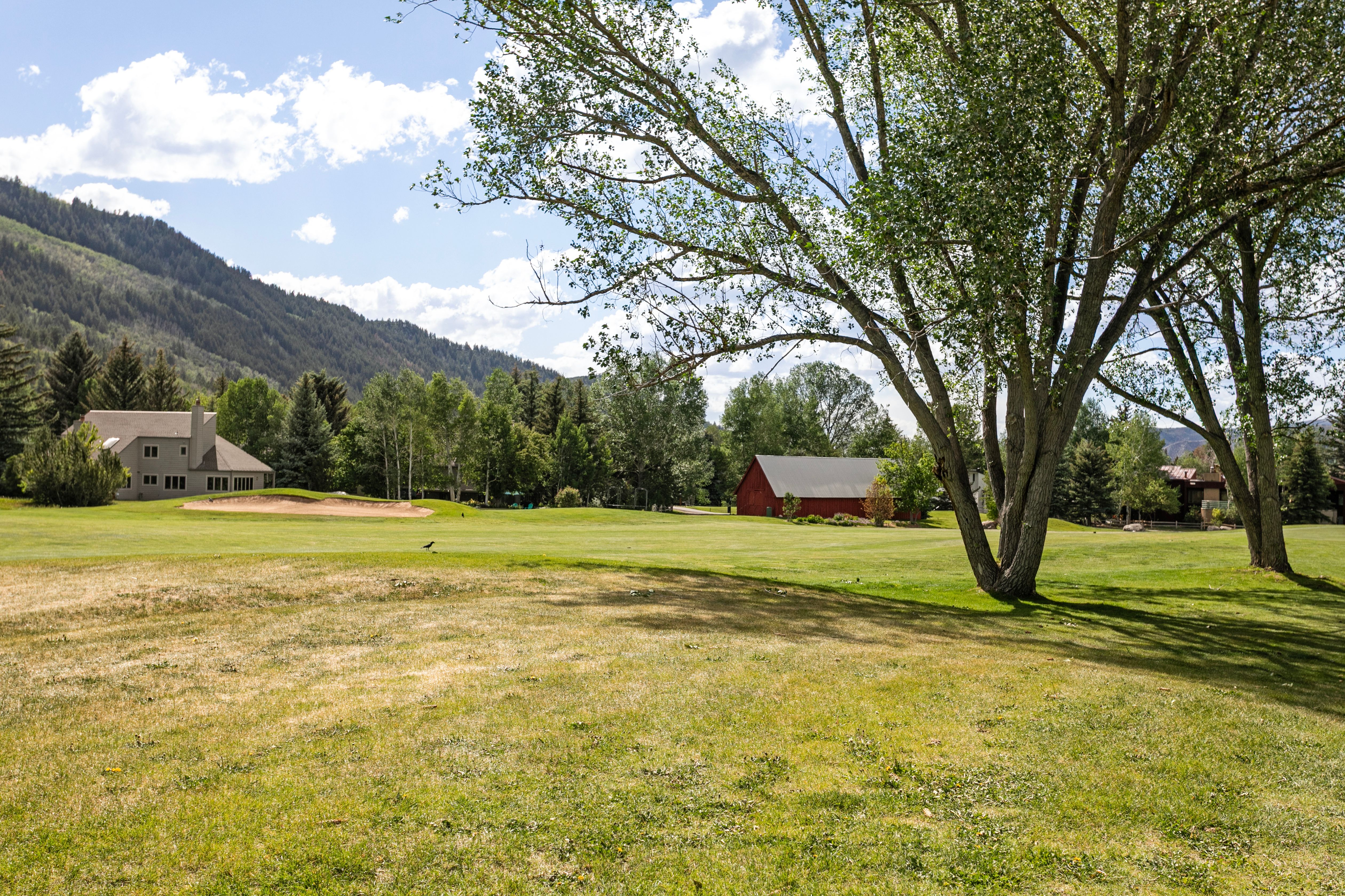  Sunny South-facing Home on the 2nd hole of EagleVail Golf Course - 物件實景