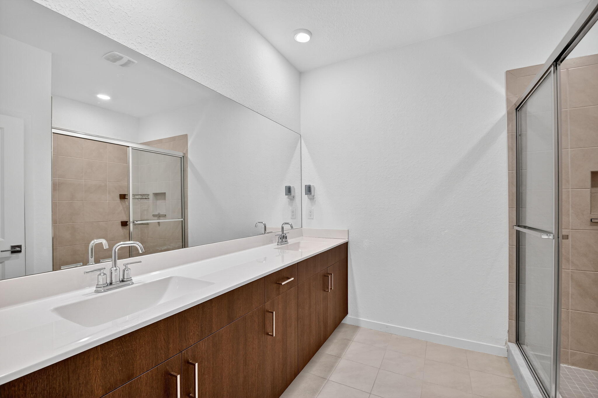 Lake Worth, Florida, 33467, United States, 4 Bedrooms Bedrooms, ,3 BathroomsBathrooms,Residential,For Sale,1819485