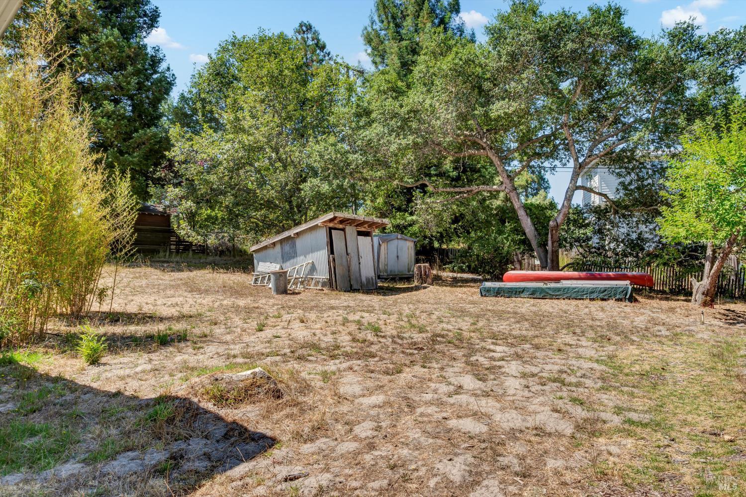 Sebastopol, California, 95472, United States, 2 Bedrooms Bedrooms, ,2 BathroomsBathrooms,Residential,For Sale,1913141