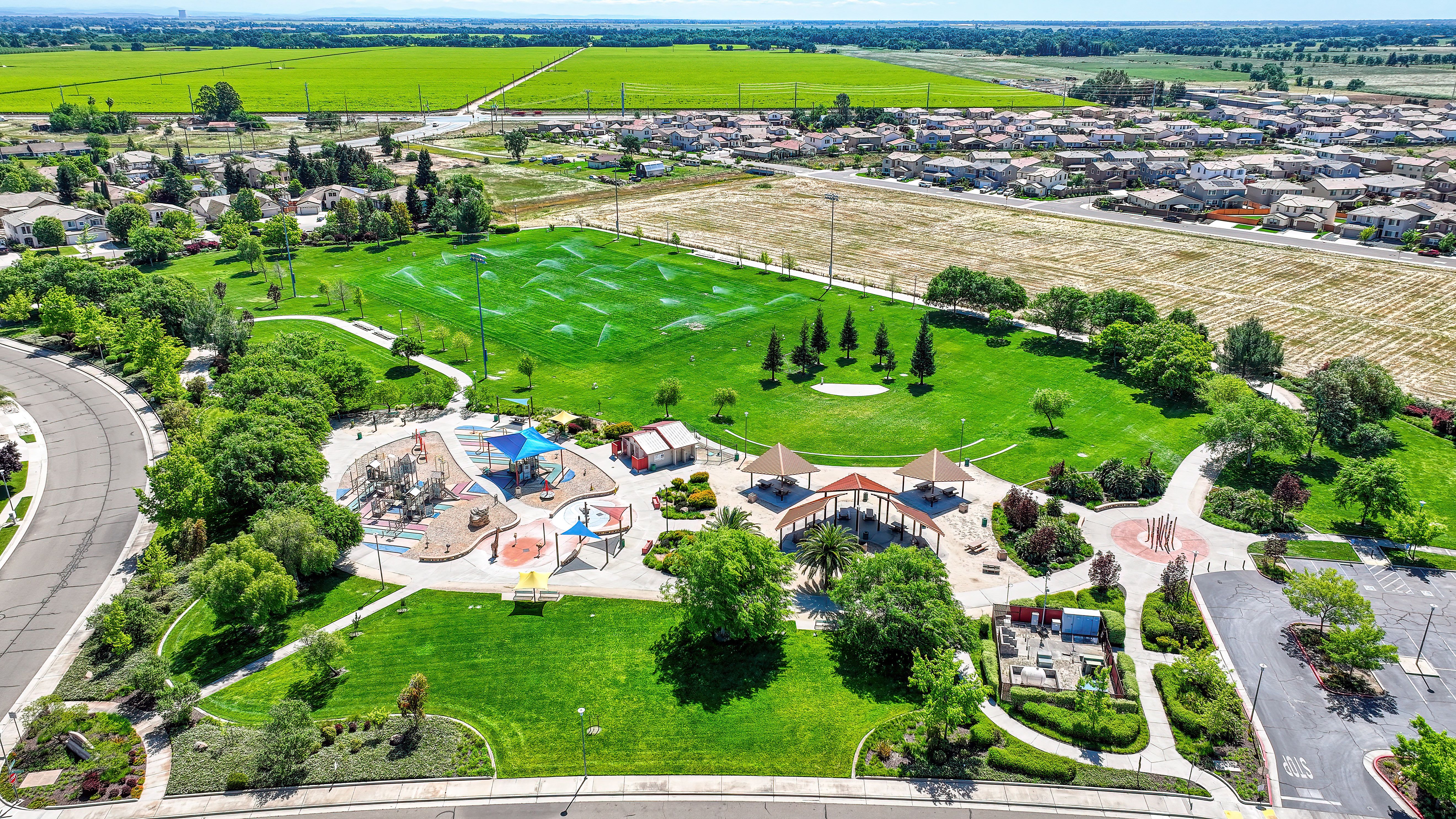  9729 Marbella Court, Elk Grove, CA 95624 - 物件實景