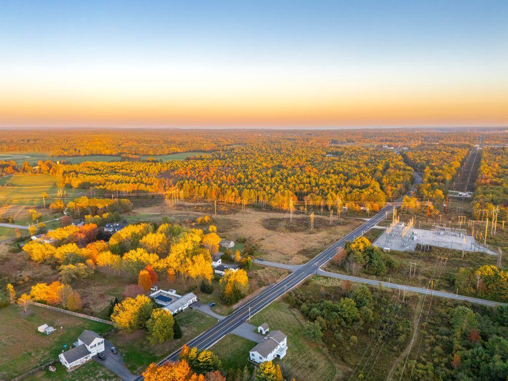 Saco, Maine, 04072, United States, ,2 BathroomsBathrooms,Residential,For Sale,1962382