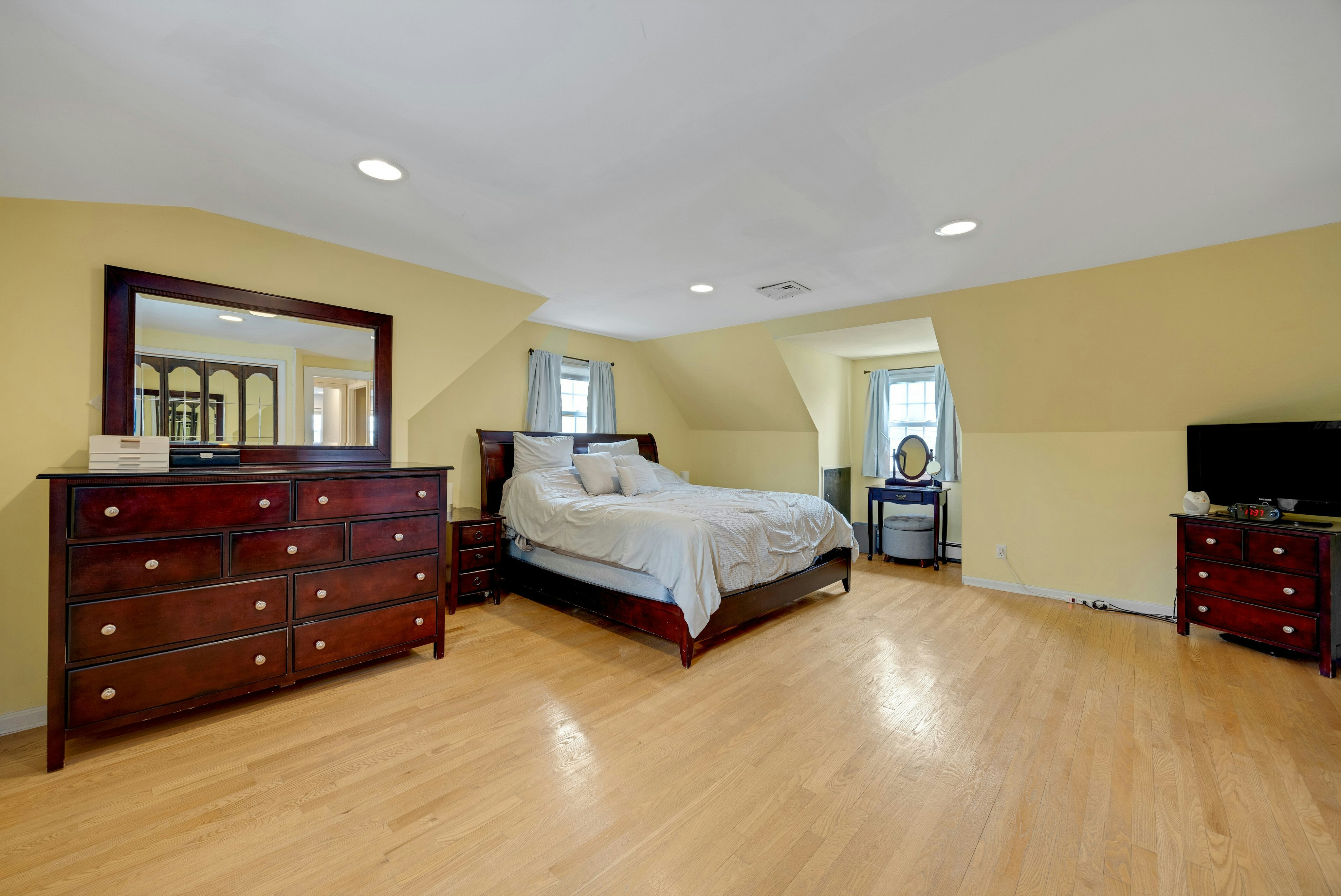  237 North Avenue, Wood-Ridge, NJ 07075 - 物件實景
