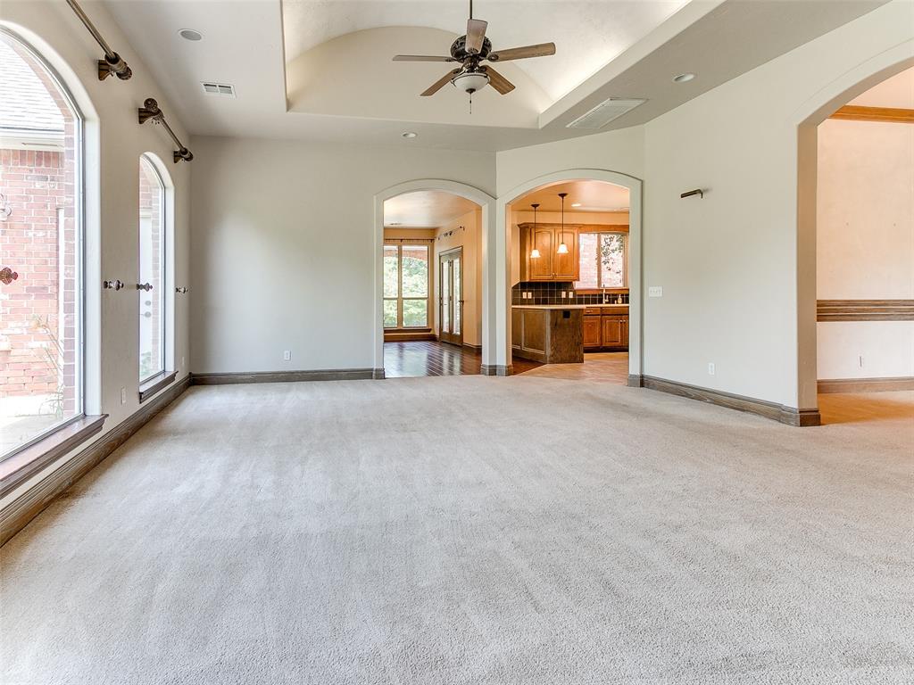 Choctaw, Oklahoma, 73020, United States, 4 Bedrooms Bedrooms, ,5 BathroomsBathrooms,Residential,For Sale,1978784