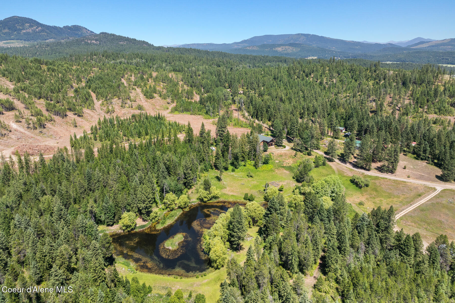 Athol, Idaho, 83801, United States, 4 Bedrooms Bedrooms, ,5 BathroomsBathrooms,Residential,For Sale,1984307