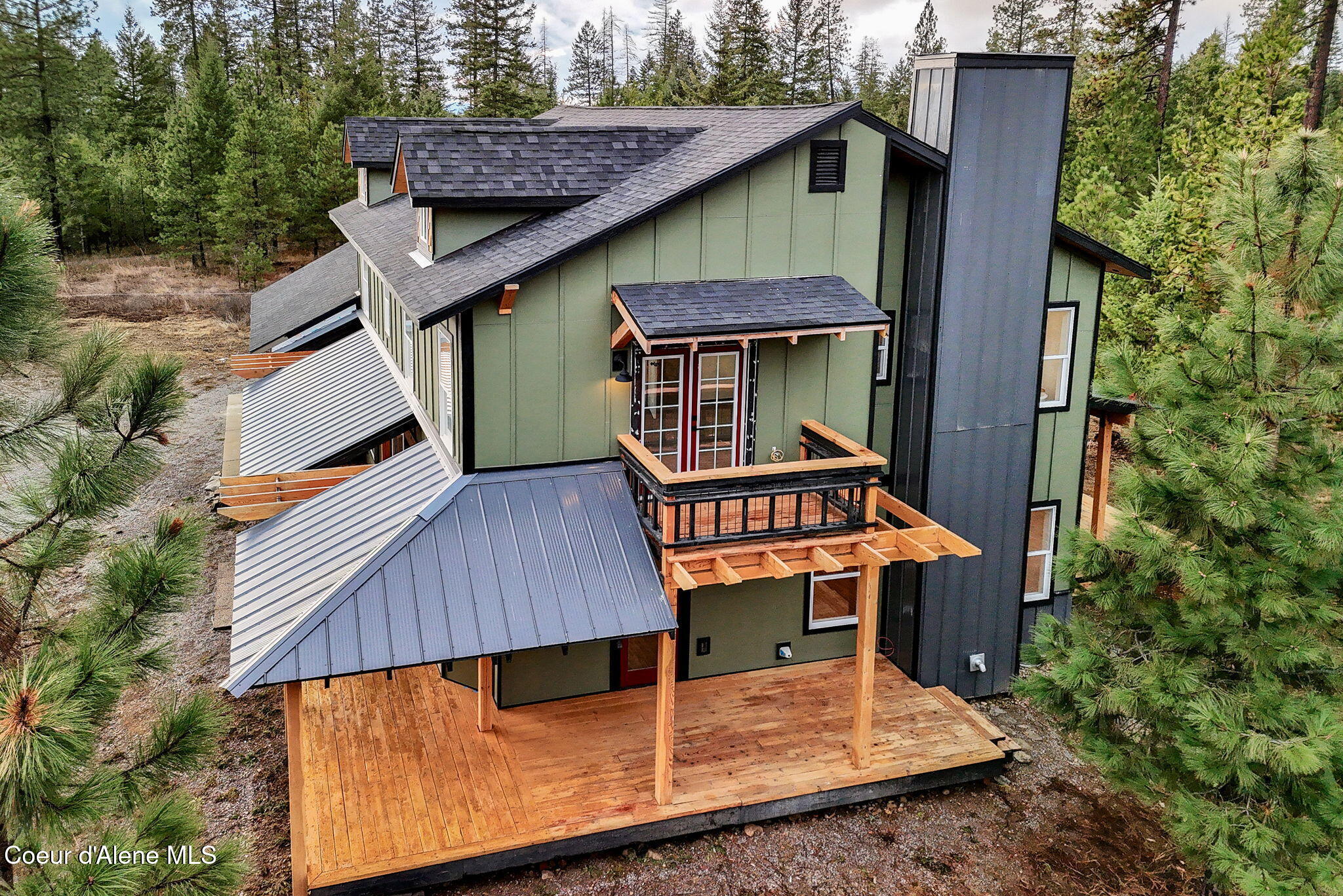 Priest River, Idaho, 83856, United States, 4 Bedrooms Bedrooms, ,2 BathroomsBathrooms,Residential,For Sale,1912359