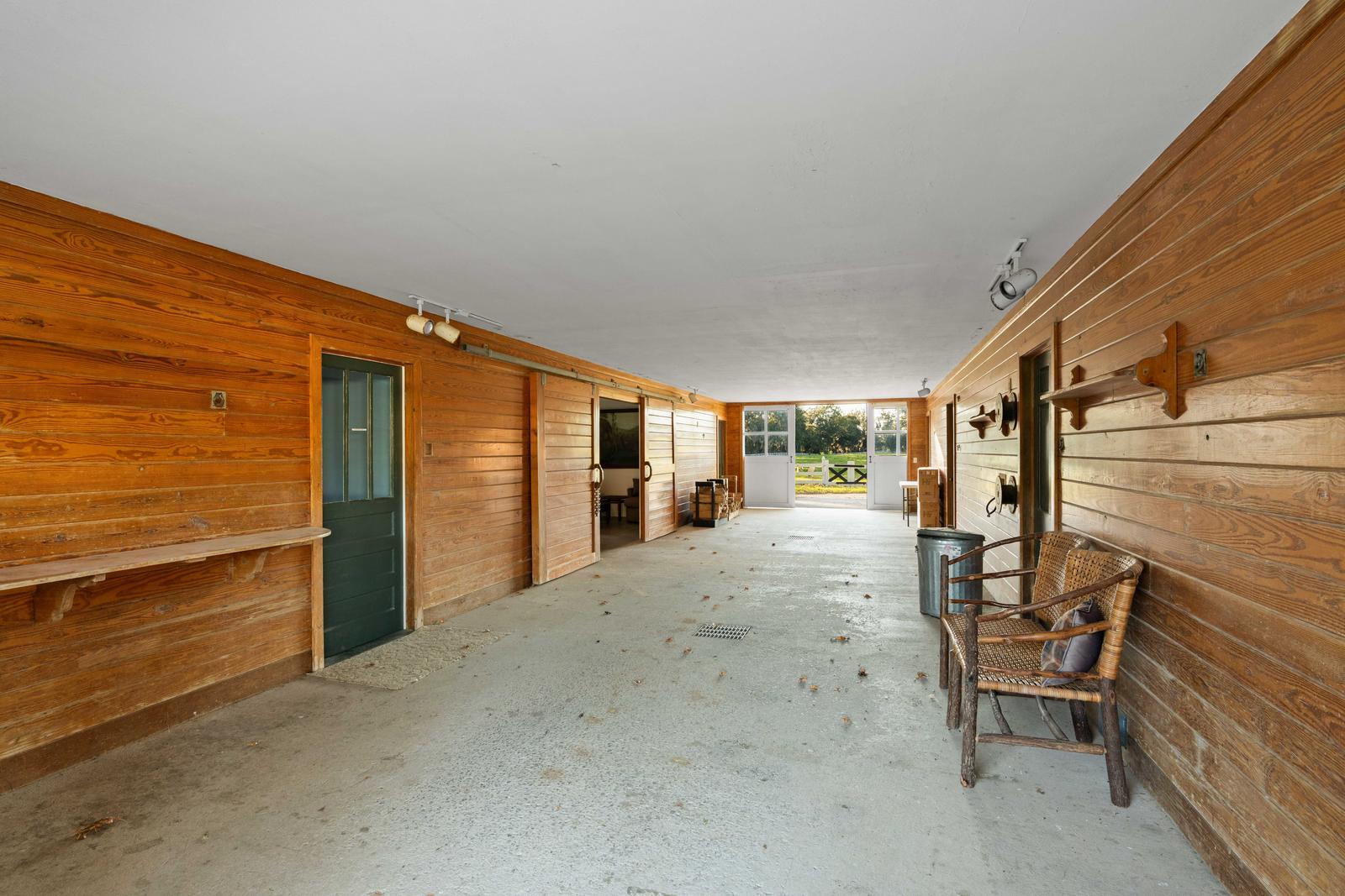 Yemassee, South Carolina, 29945, United States, 6 Bedrooms Bedrooms, ,7 BathroomsBathrooms,Residential,For Sale,1989284