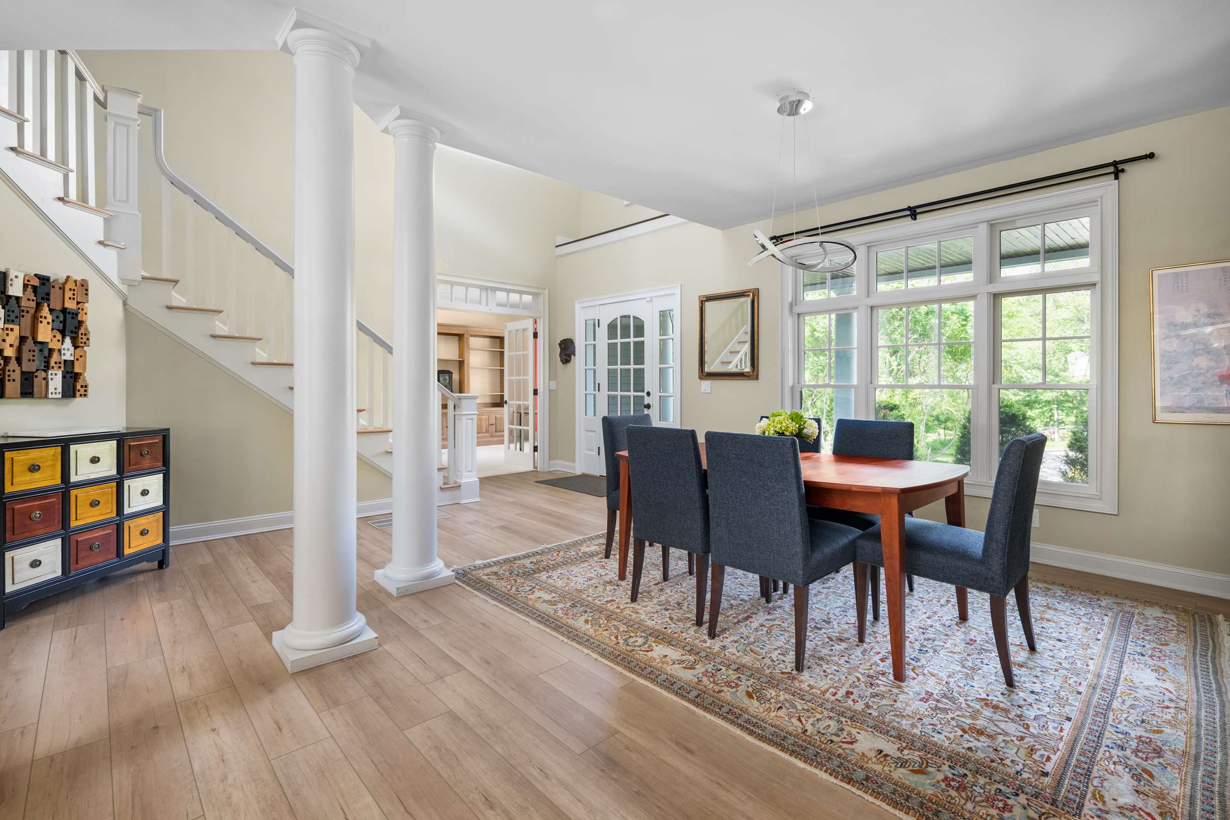  Shingle Style Colonial With Deep Water Dock Access - 物件實景