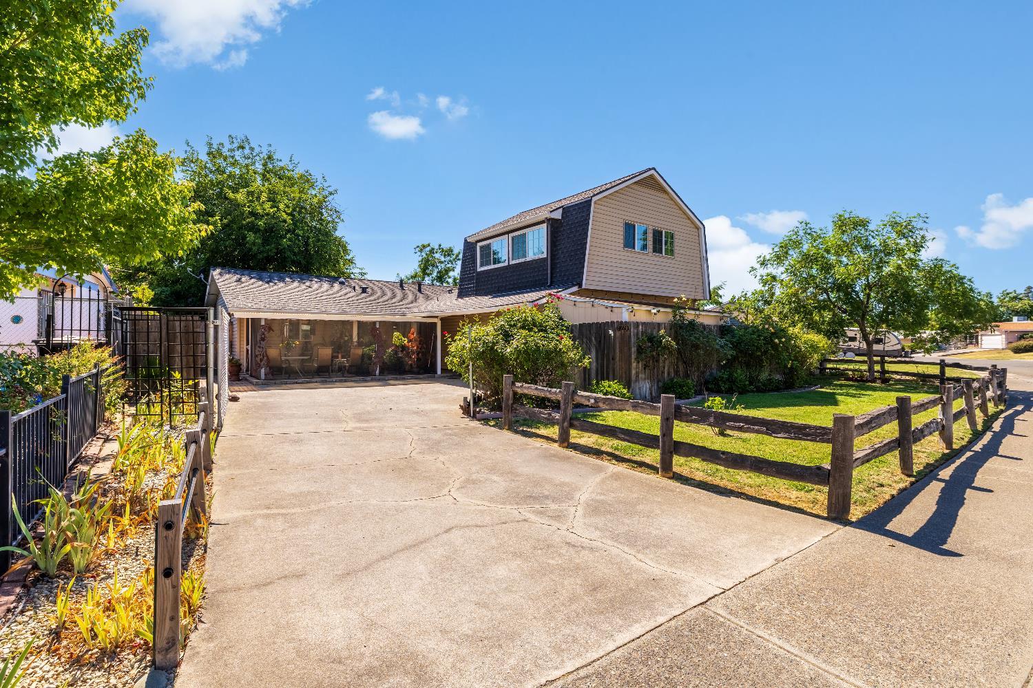 Citrus Heights, California, 95621, United States, 3 Bedrooms Bedrooms, ,2 BathroomsBathrooms,Residential,For Sale,2015324