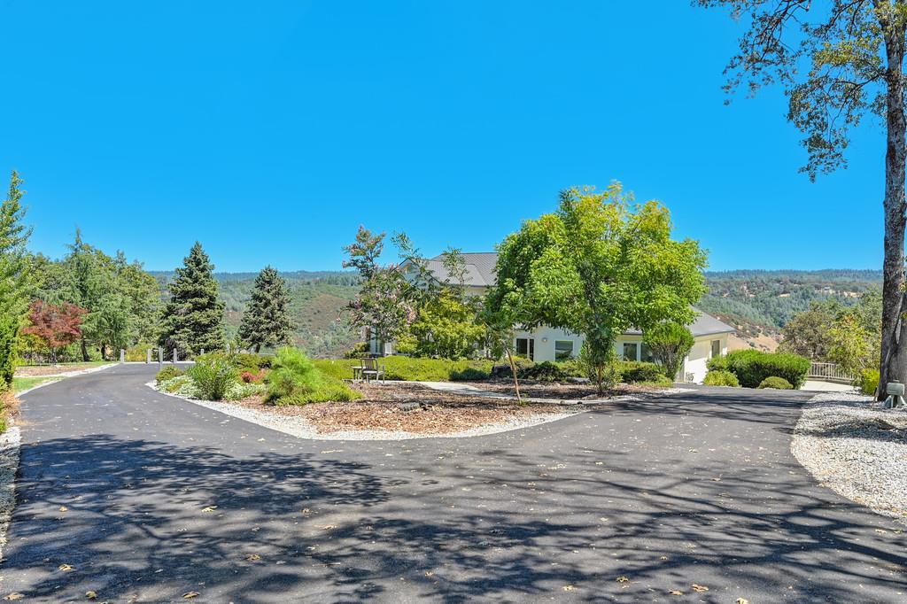 Placerville, California, 95667, United States, 4 Bedrooms Bedrooms, ,5 BathroomsBathrooms,Residential,For Sale,1982324