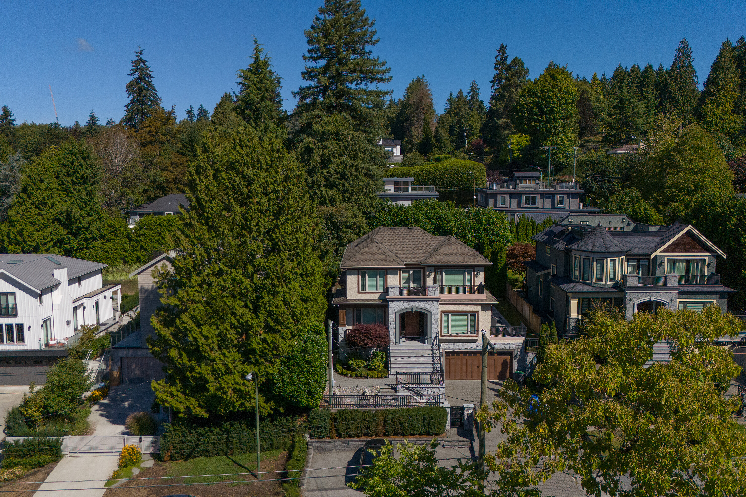  Elegant Southlands Home - 物件實景