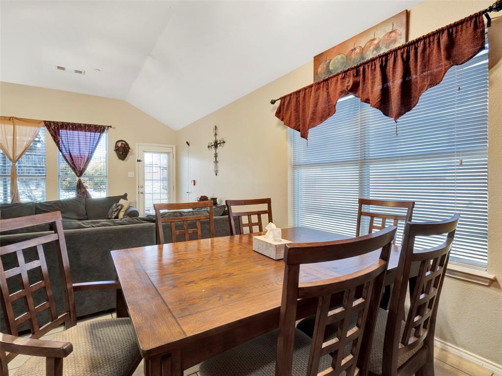 Sachse, Texas, 75048, United States, 5 Bedrooms Bedrooms, ,2 BathroomsBathrooms,Residential,For Sale,1912728