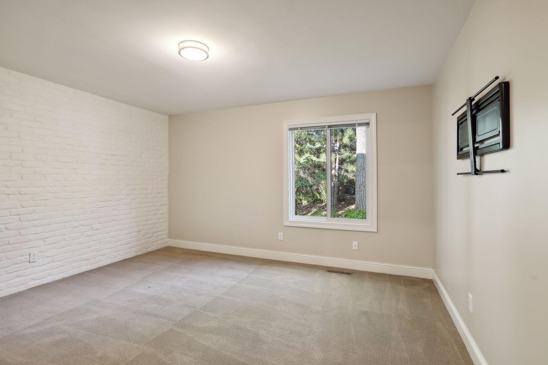 Plymouth, Minnesota, 55447, United States, 3 Bedrooms Bedrooms, ,1 BathroomBathrooms,Residential,For Sale,1959351