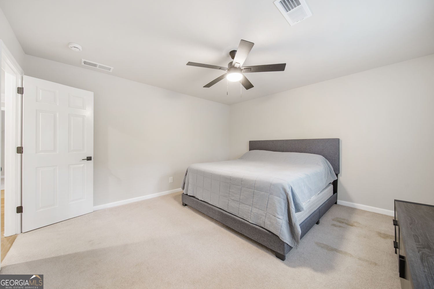 Atlanta, Georgia, 30350, United States, 8 Bedrooms Bedrooms, ,6 BathroomsBathrooms,Residential,For Sale,1992514