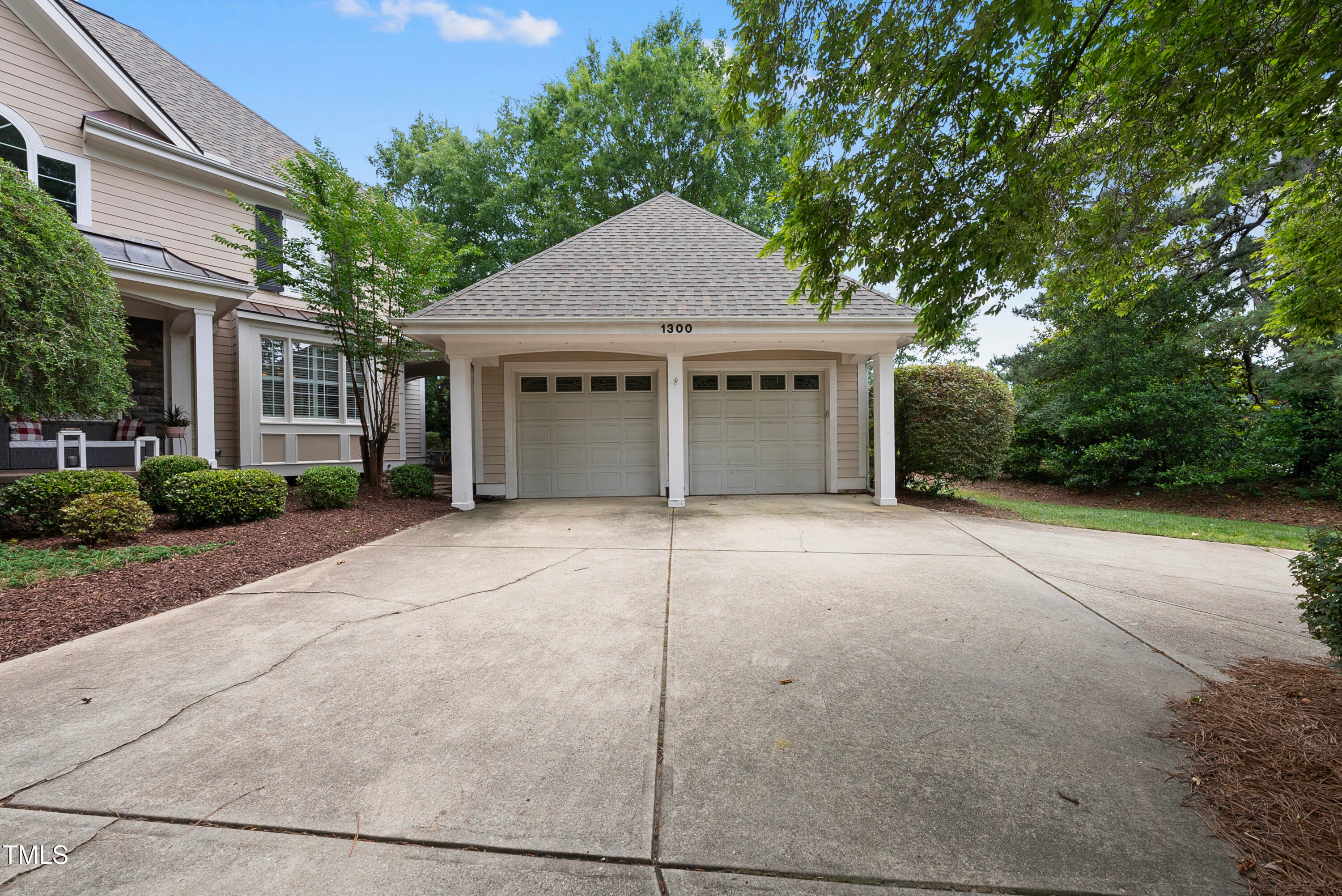 Wake Forest, North Carolina, 27587, United States, 5 Bedrooms Bedrooms, ,4 BathroomsBathrooms,Residential,For Sale,1838008